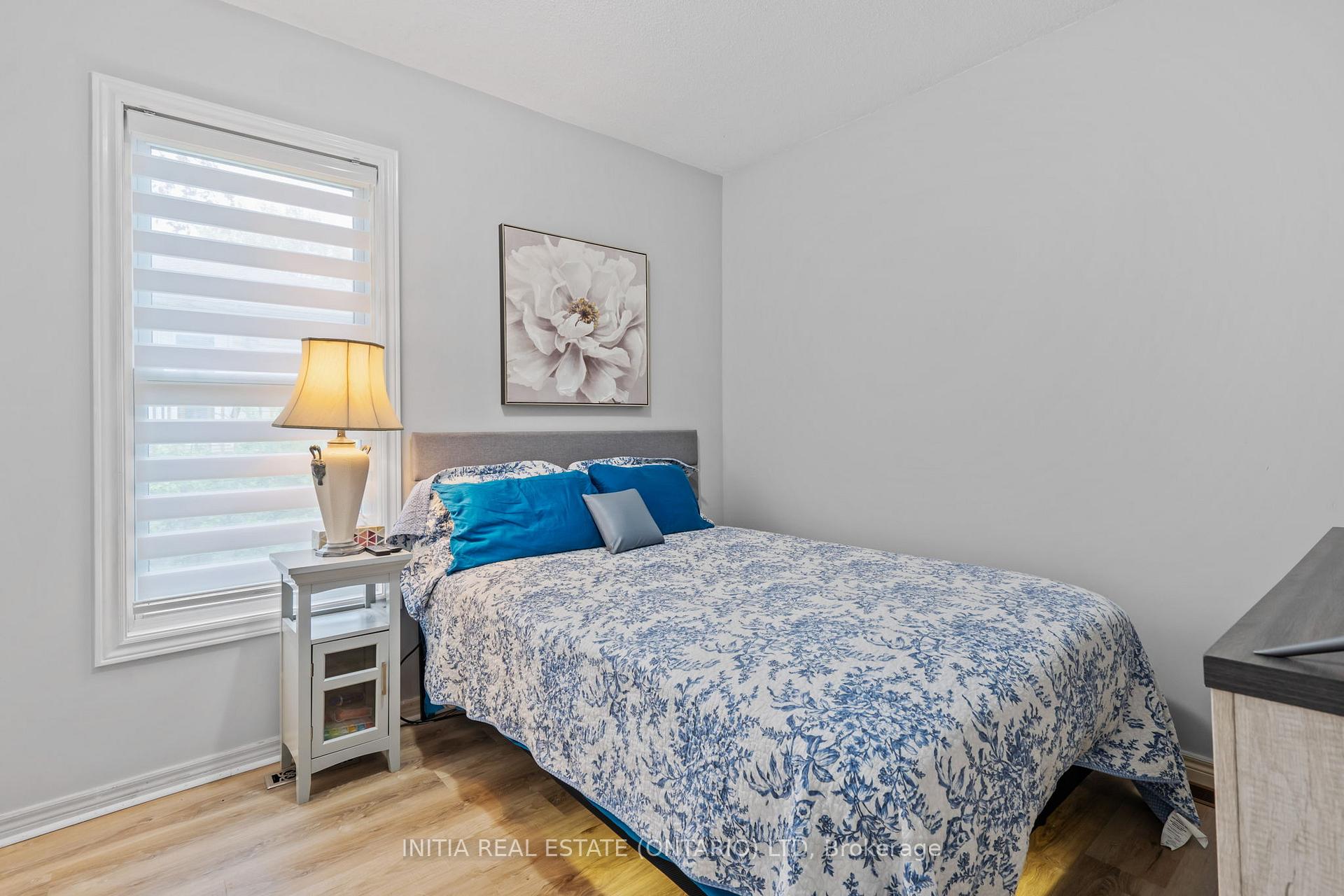 Photo 30 of 239 Queen Street, Strathroy-Caradoc, SE — HOMEH