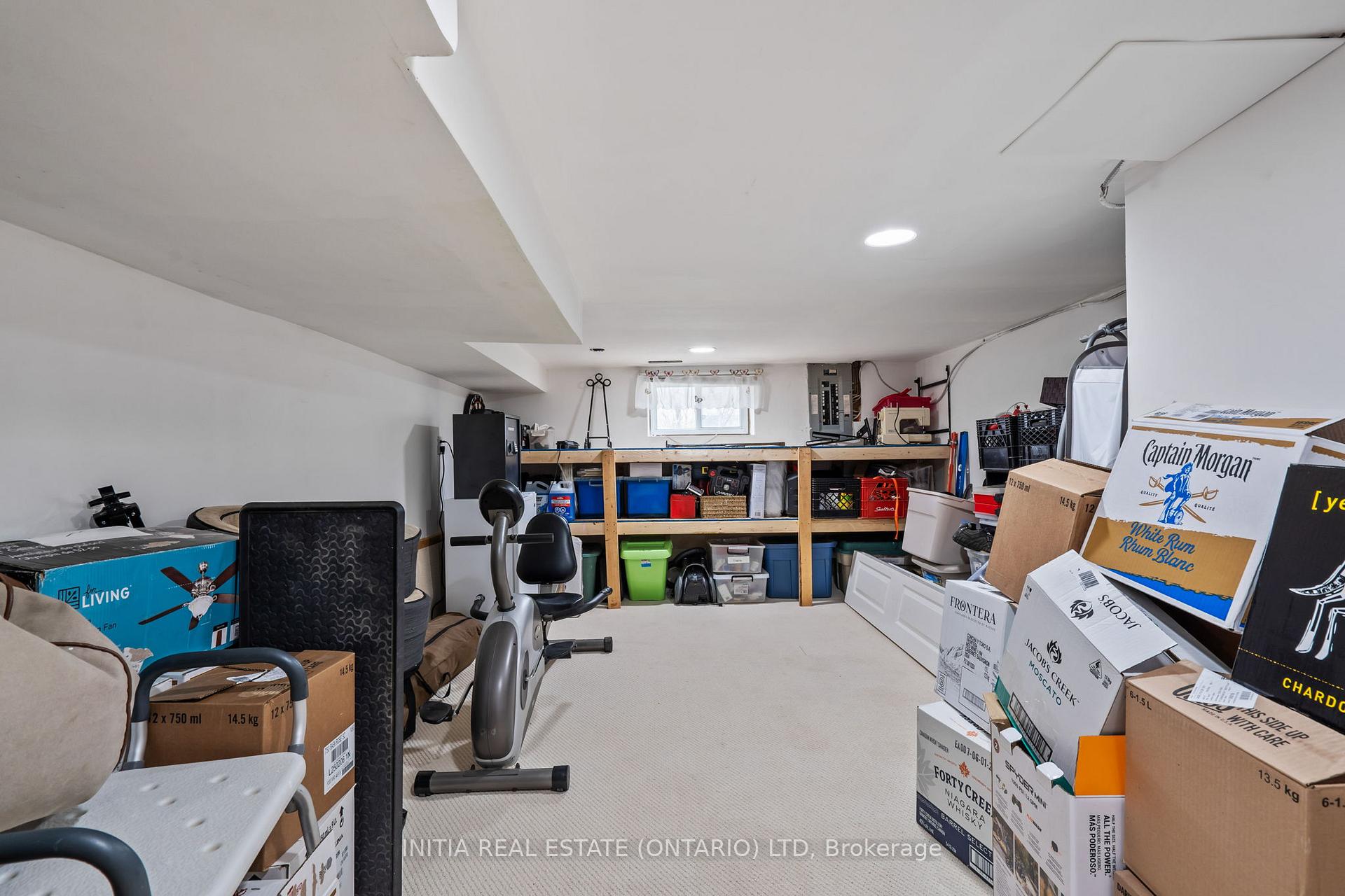 Photo 38 of 239 Queen Street, Strathroy-Caradoc, SE — HOMEH