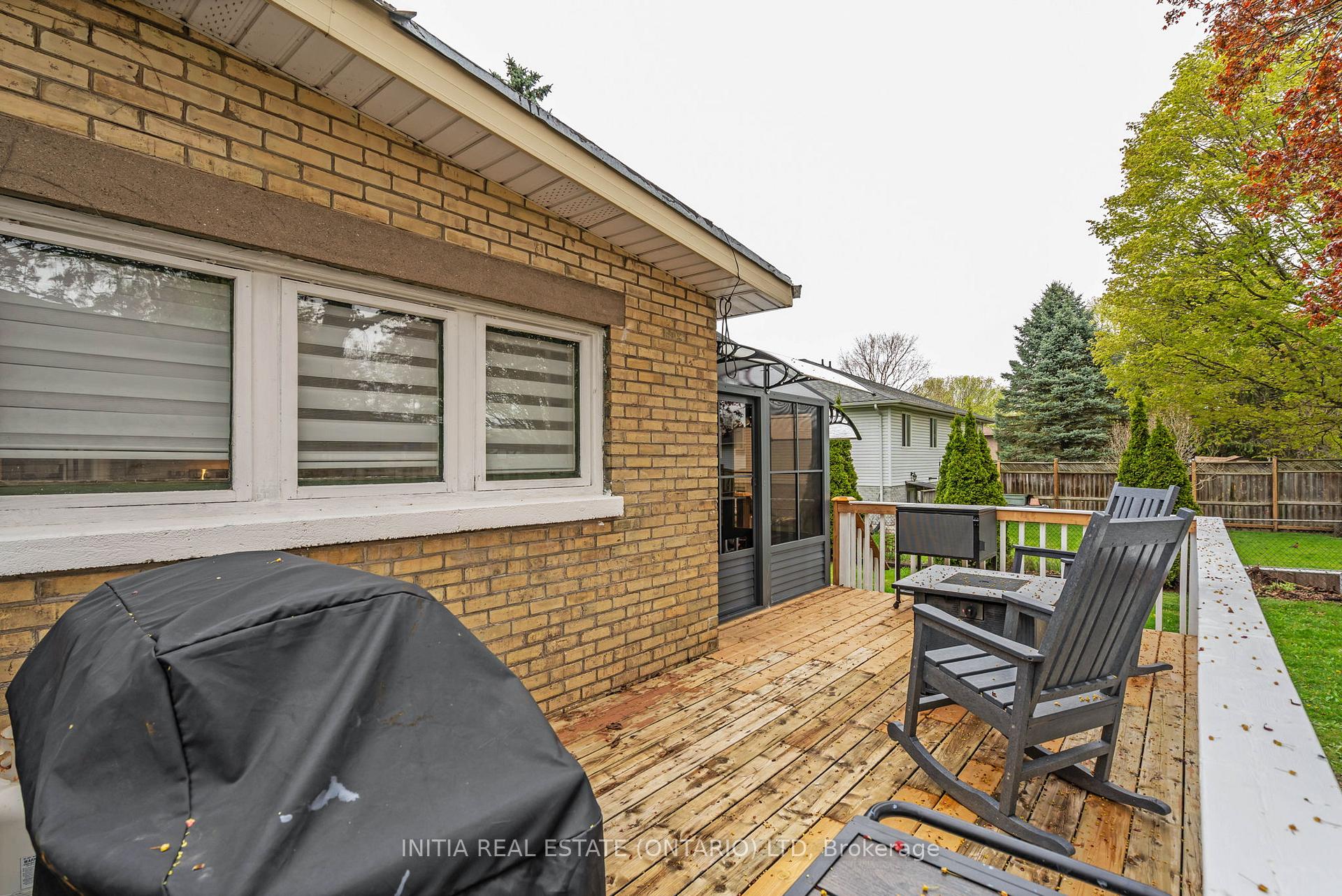 Photo 44 of 239 Queen Street, Strathroy-Caradoc, SE — HOMEH
