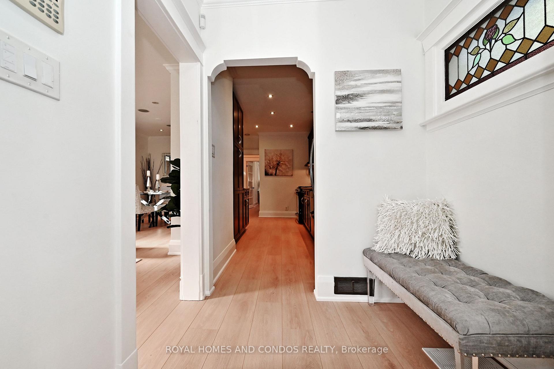 Photo 5 of 38 Gates Avenue, Toronto, East End-Danforth — HOMEH