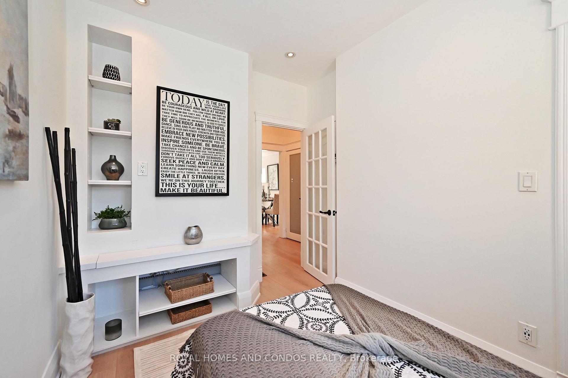 Photo 23 of 38 Gates Avenue, Toronto, East End-Danforth — HOMEH