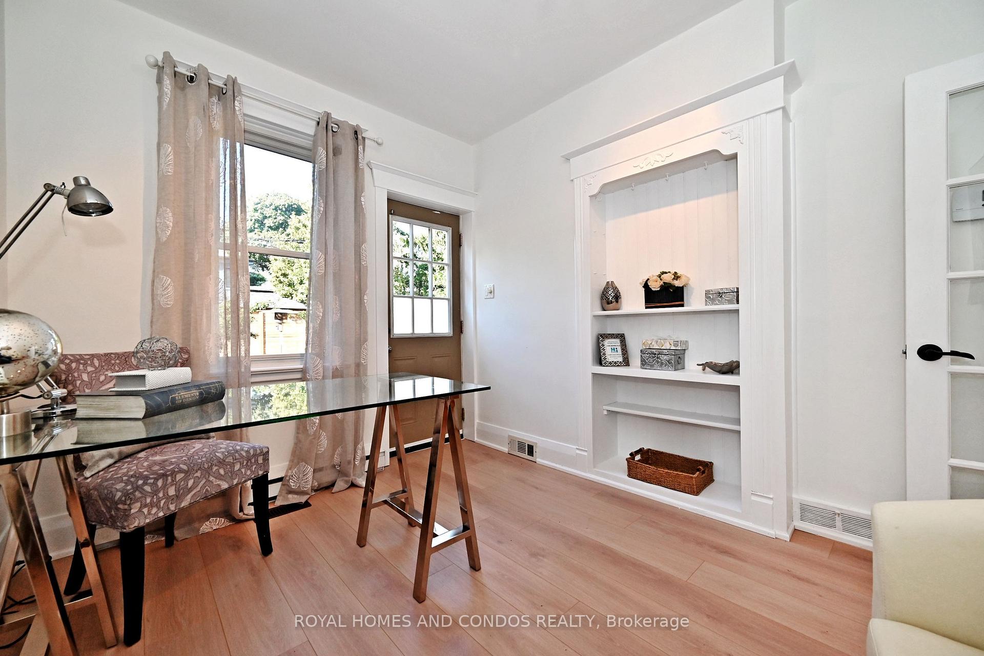 Photo 27 of 38 Gates Avenue, Toronto, East End-Danforth — HOMEH