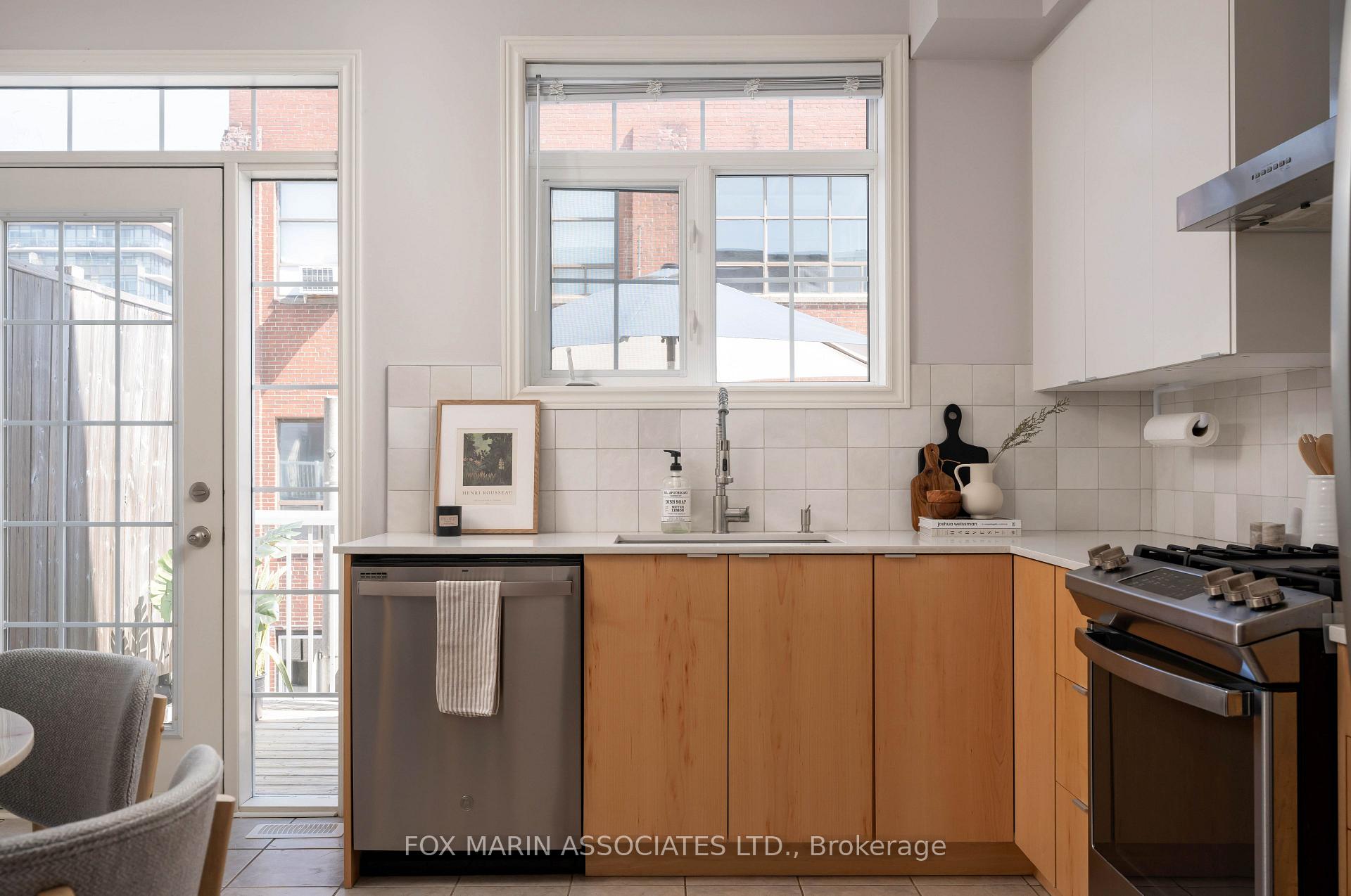 Photo 13 of 69 Natalie Place, Toronto, South Riverdale — HOMEH