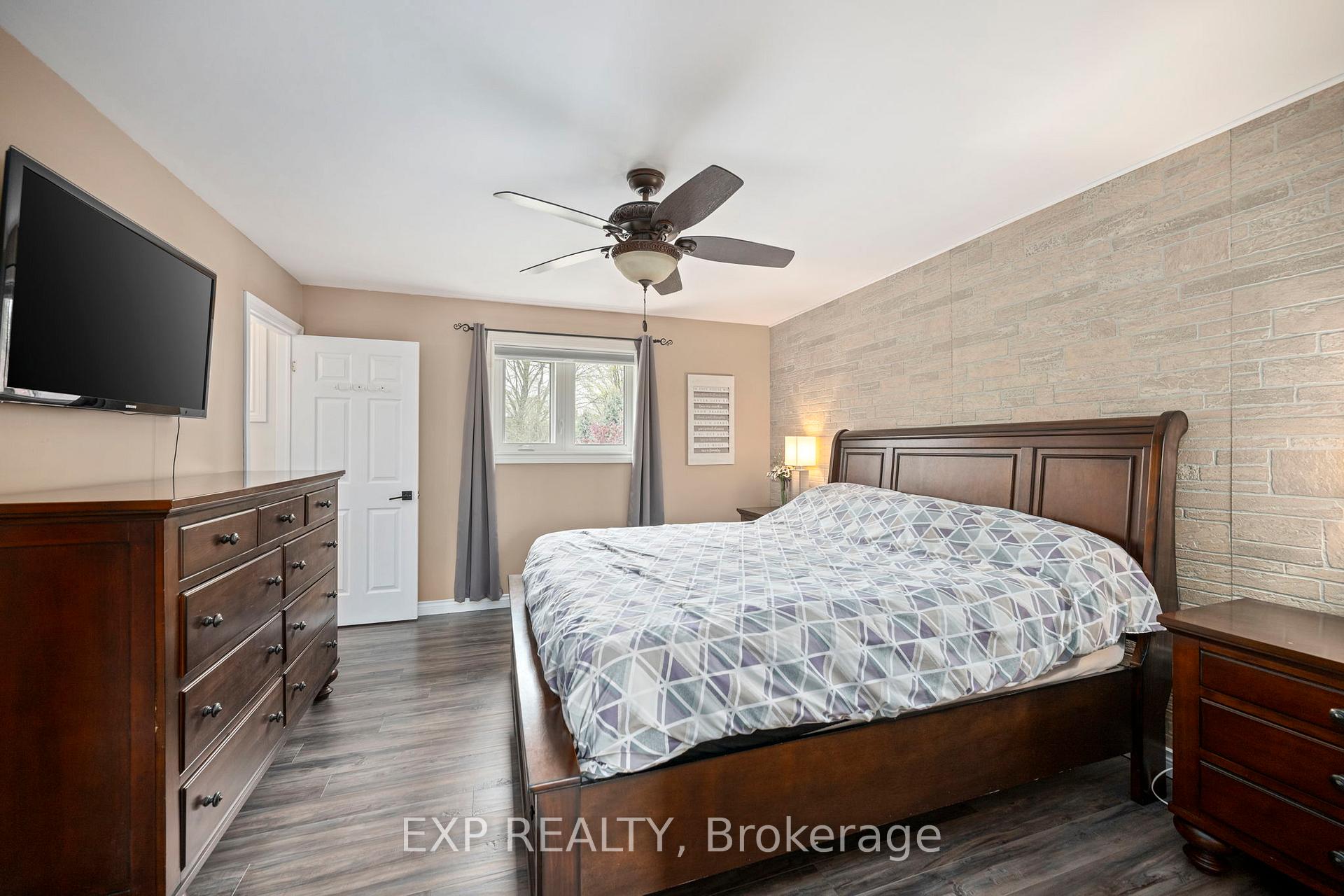 Photo 18 of 97 Kittridge Avenue E, Strathroy-Caradoc, NE — HOMEH