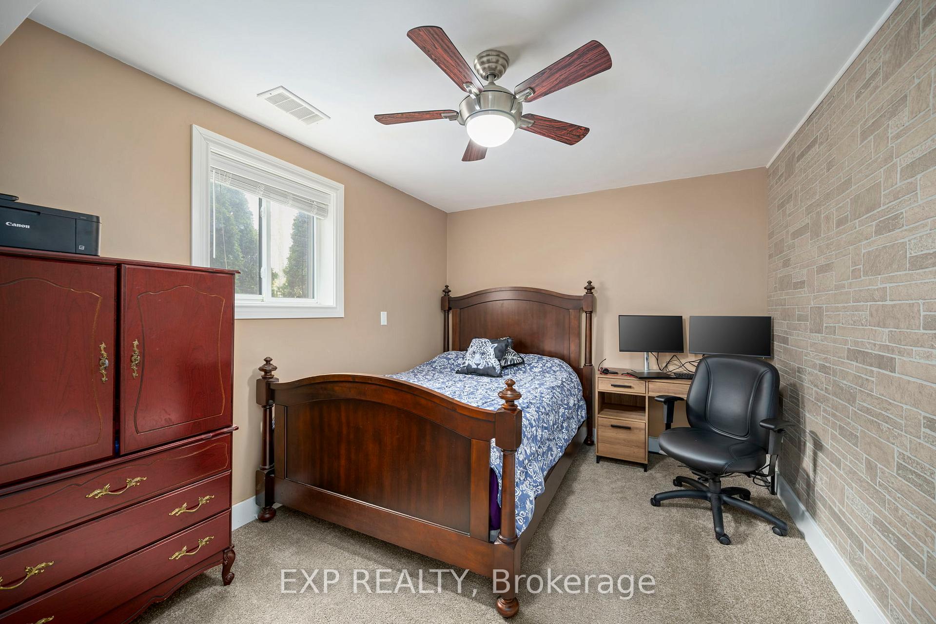 Photo 25 of 97 Kittridge Avenue E, Strathroy-Caradoc, NE — HOMEH
