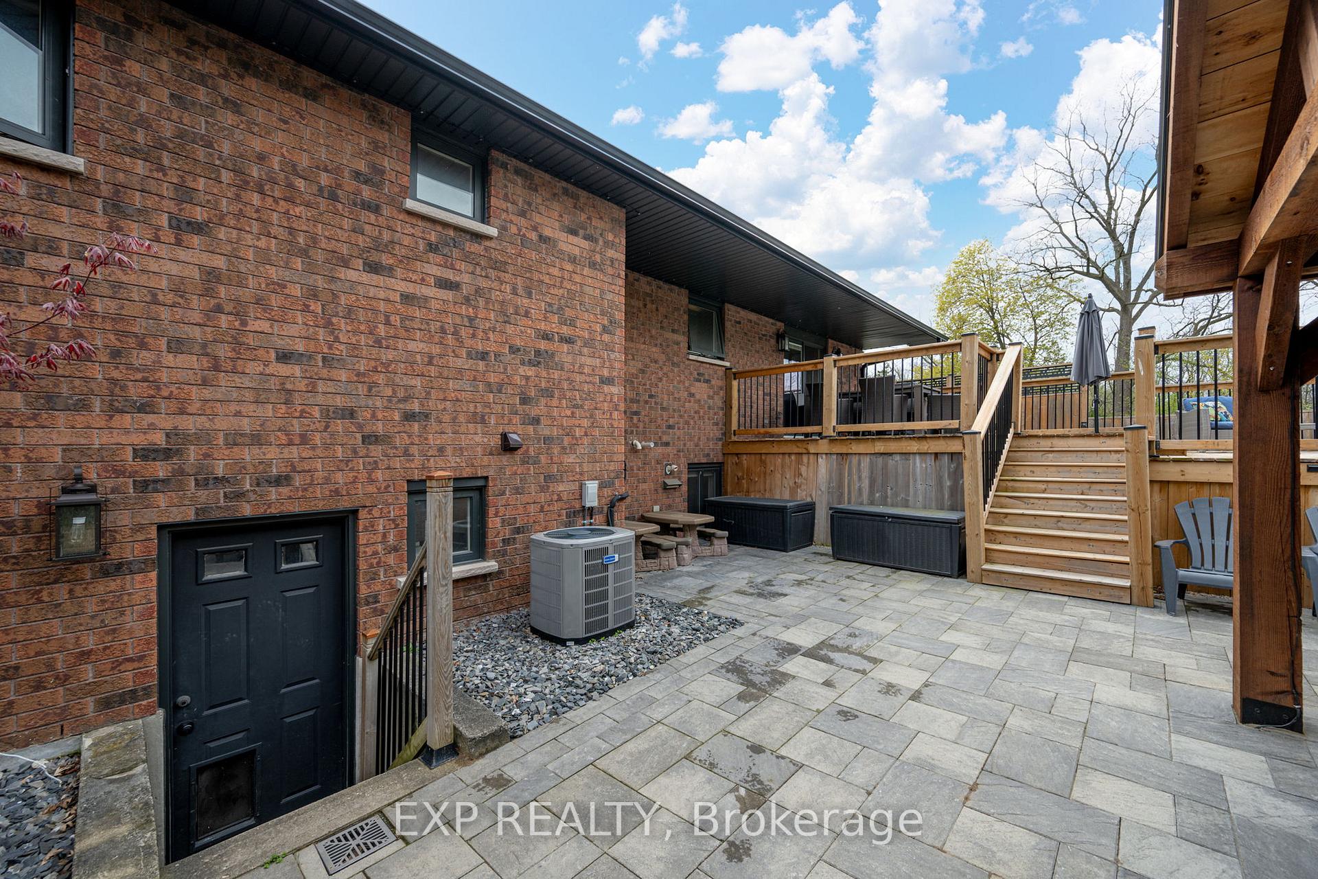 Photo 31 of 97 Kittridge Avenue E, Strathroy-Caradoc, NE — HOMEH