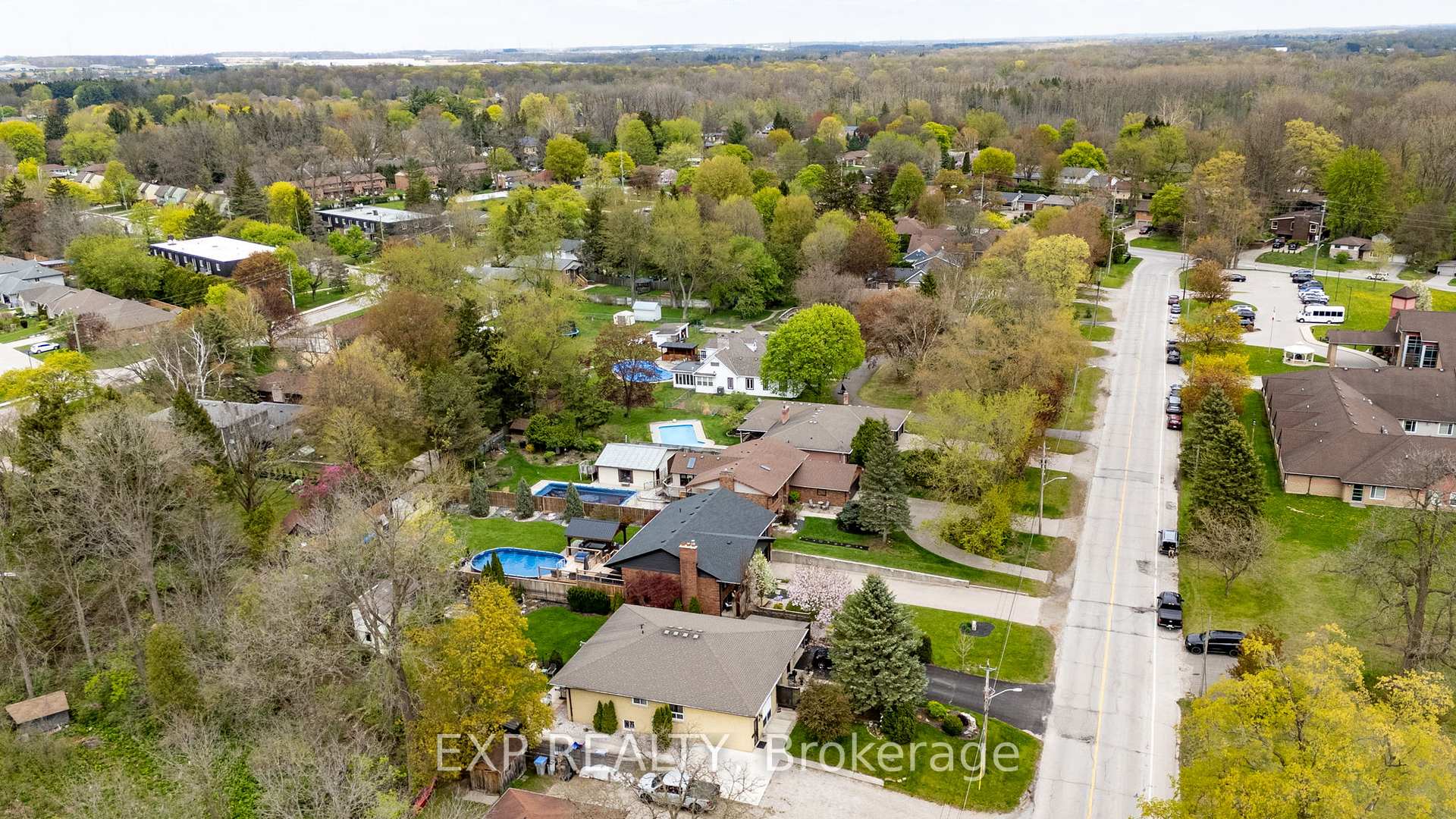 Photo 37 of 97 Kittridge Avenue E, Strathroy-Caradoc, NE — HOMEH