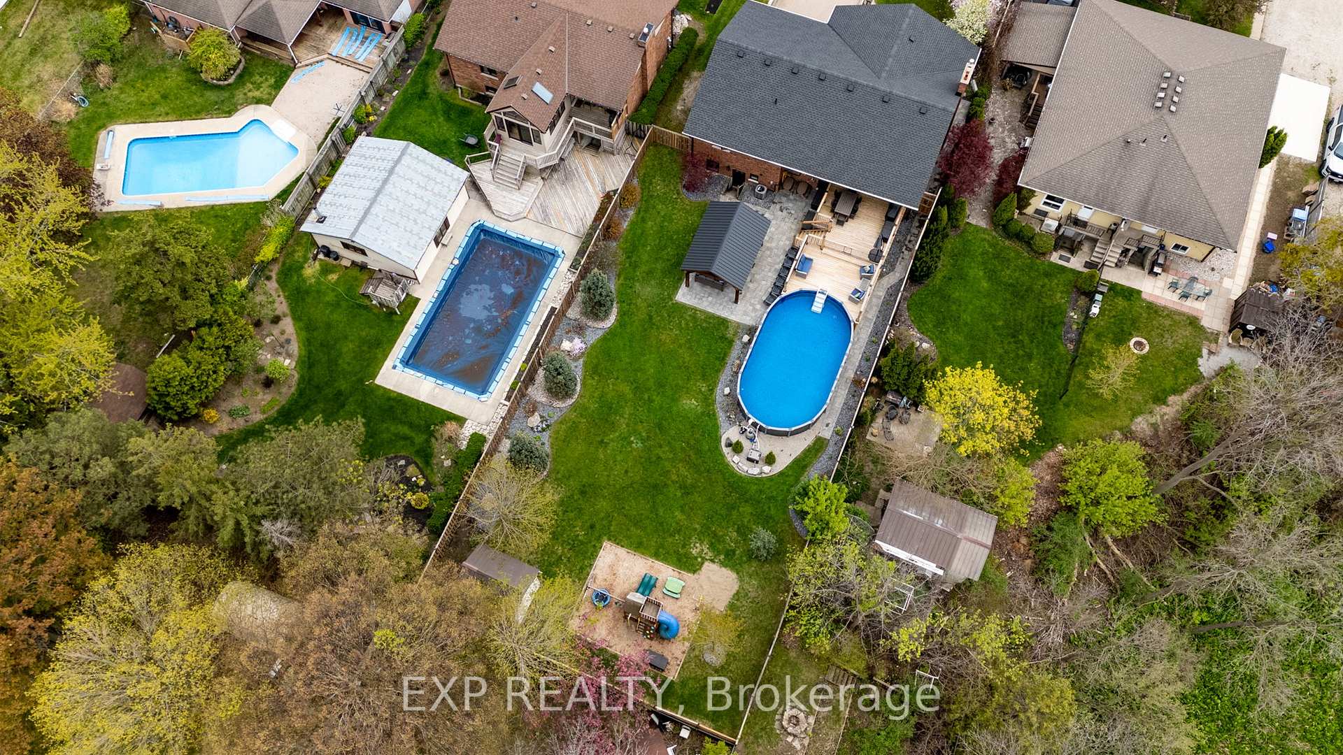 Photo 39 of 97 Kittridge Avenue E, Strathroy-Caradoc, NE — HOMEH
