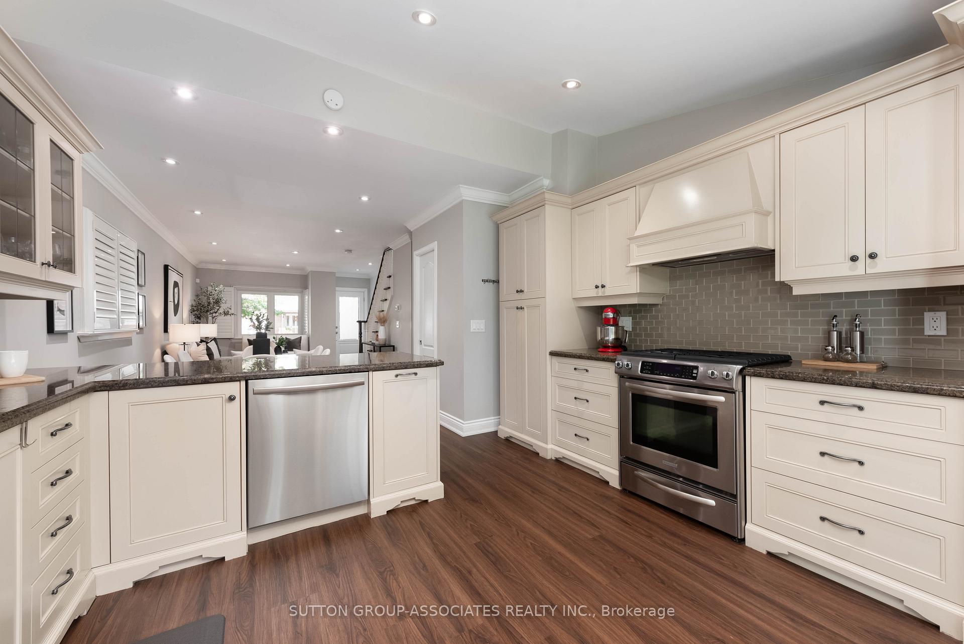 Photo 11 of 138A Cedric Avenue, Toronto, Oakwood Village — HOMEH