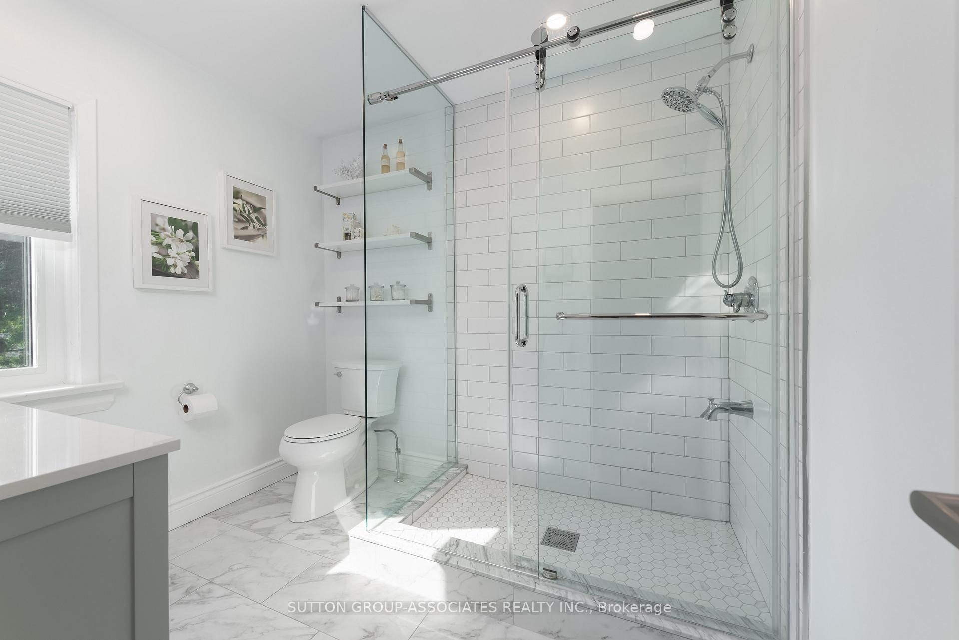 Photo 14 of 138A Cedric Avenue, Toronto, Oakwood Village — HOMEH