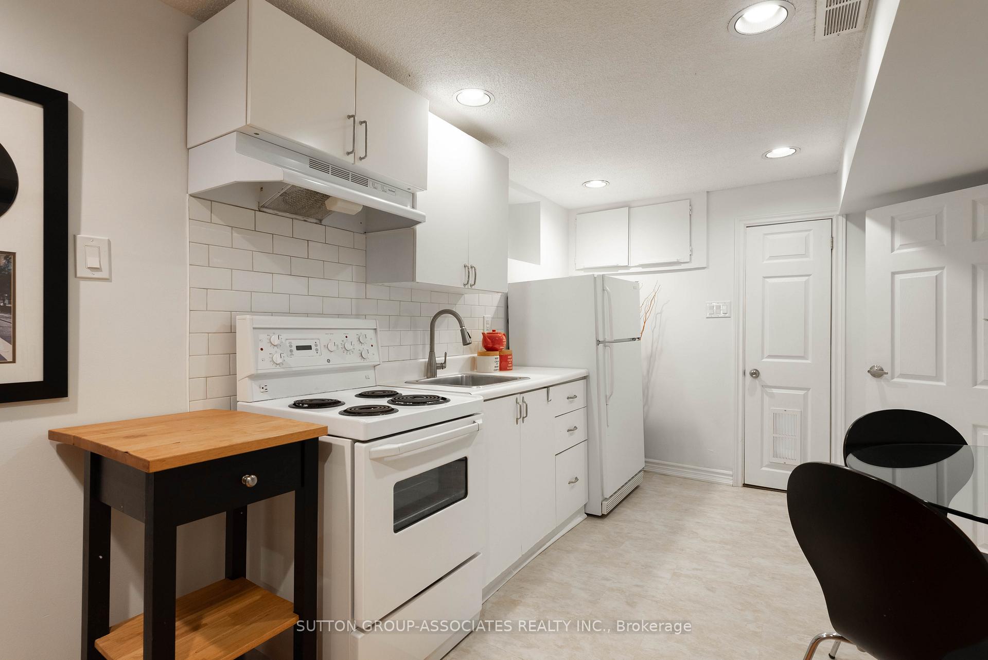 Photo 21 of 138A Cedric Avenue, Toronto, Oakwood Village — HOMEH