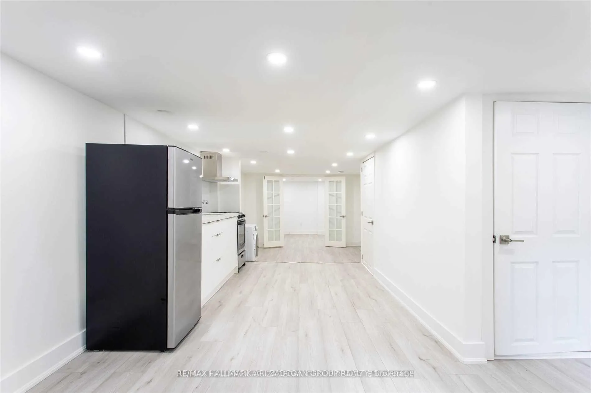Front of Unit Lower Fl, 138 Booth Avenue
