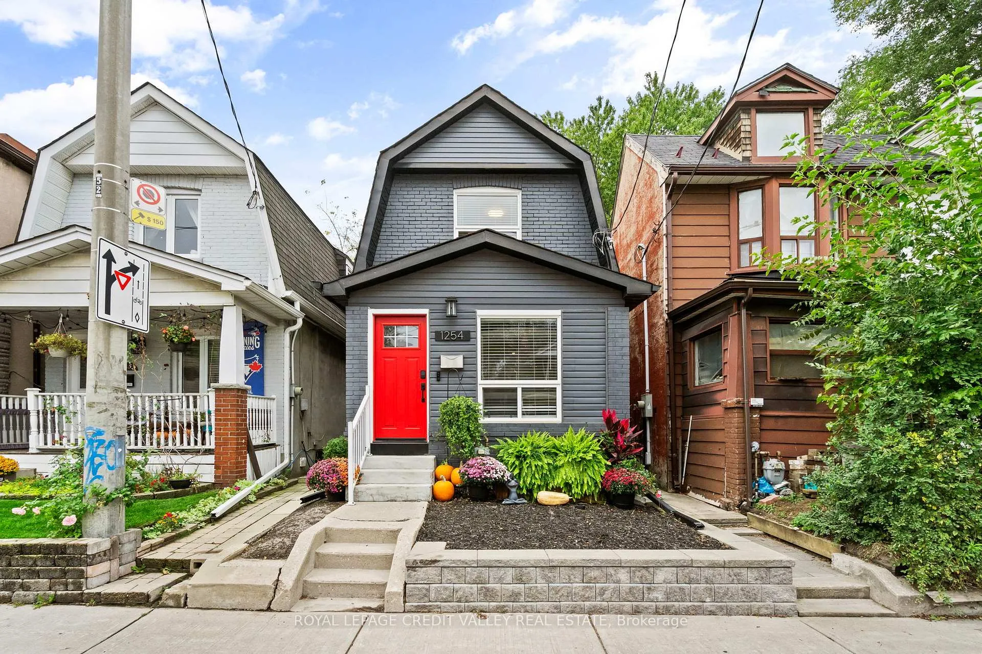 Front of 1254 Woodbine Avenue