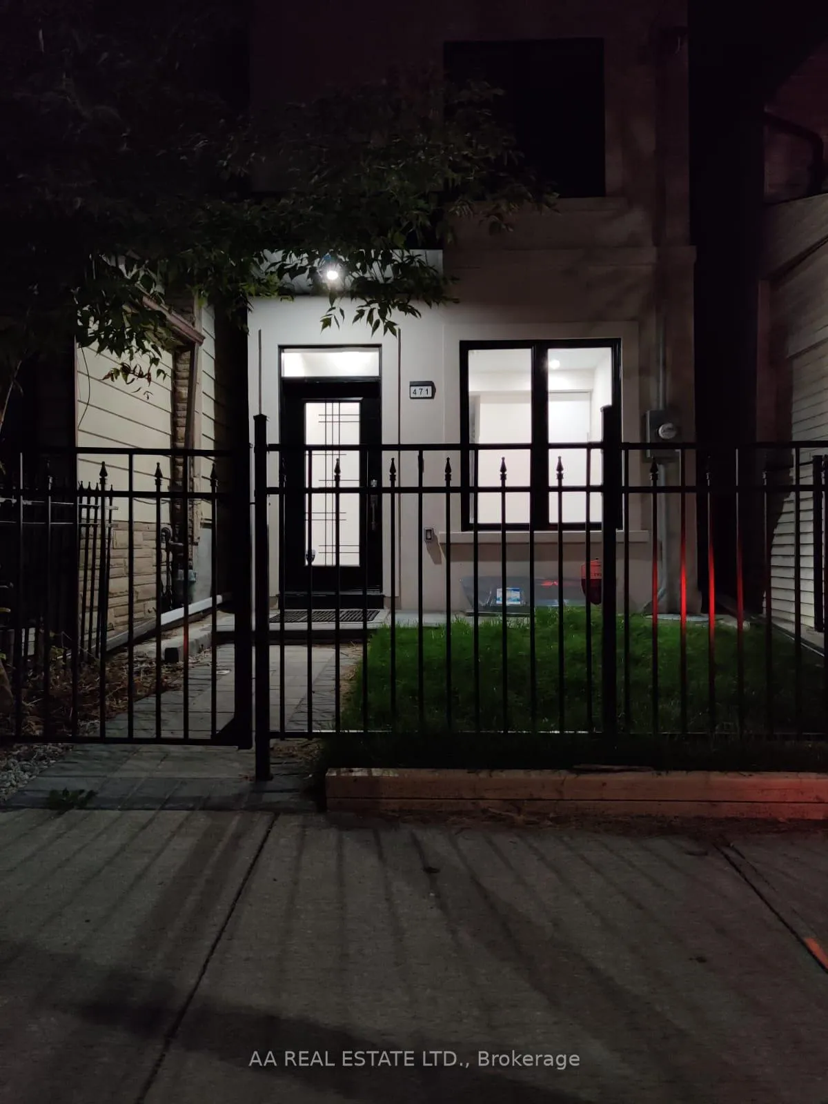 Front of 471 Jones Avenue