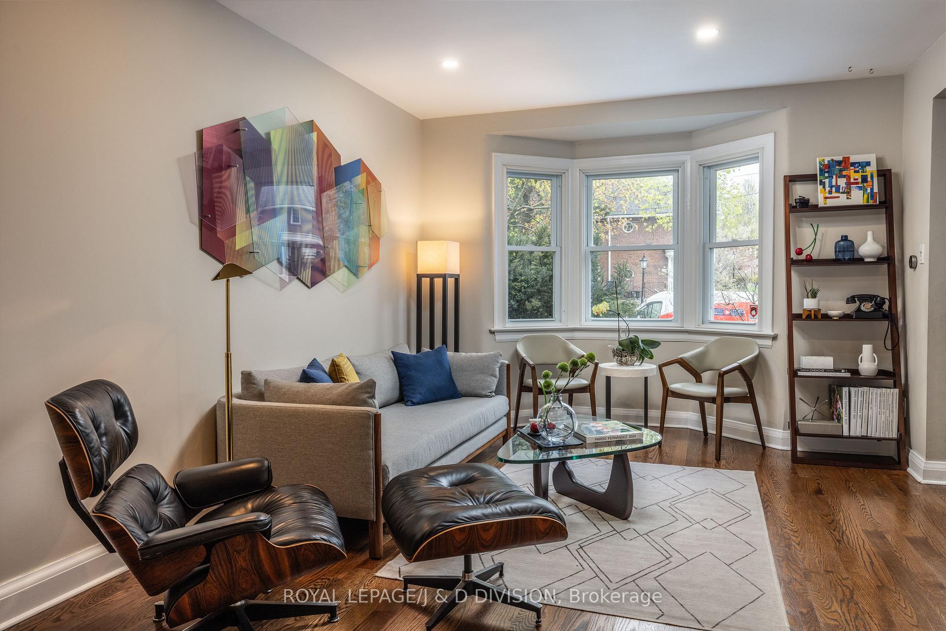 Photo 4 of 227 Broadway Avenue, Toronto, Mount Pleasant East — HOMEH