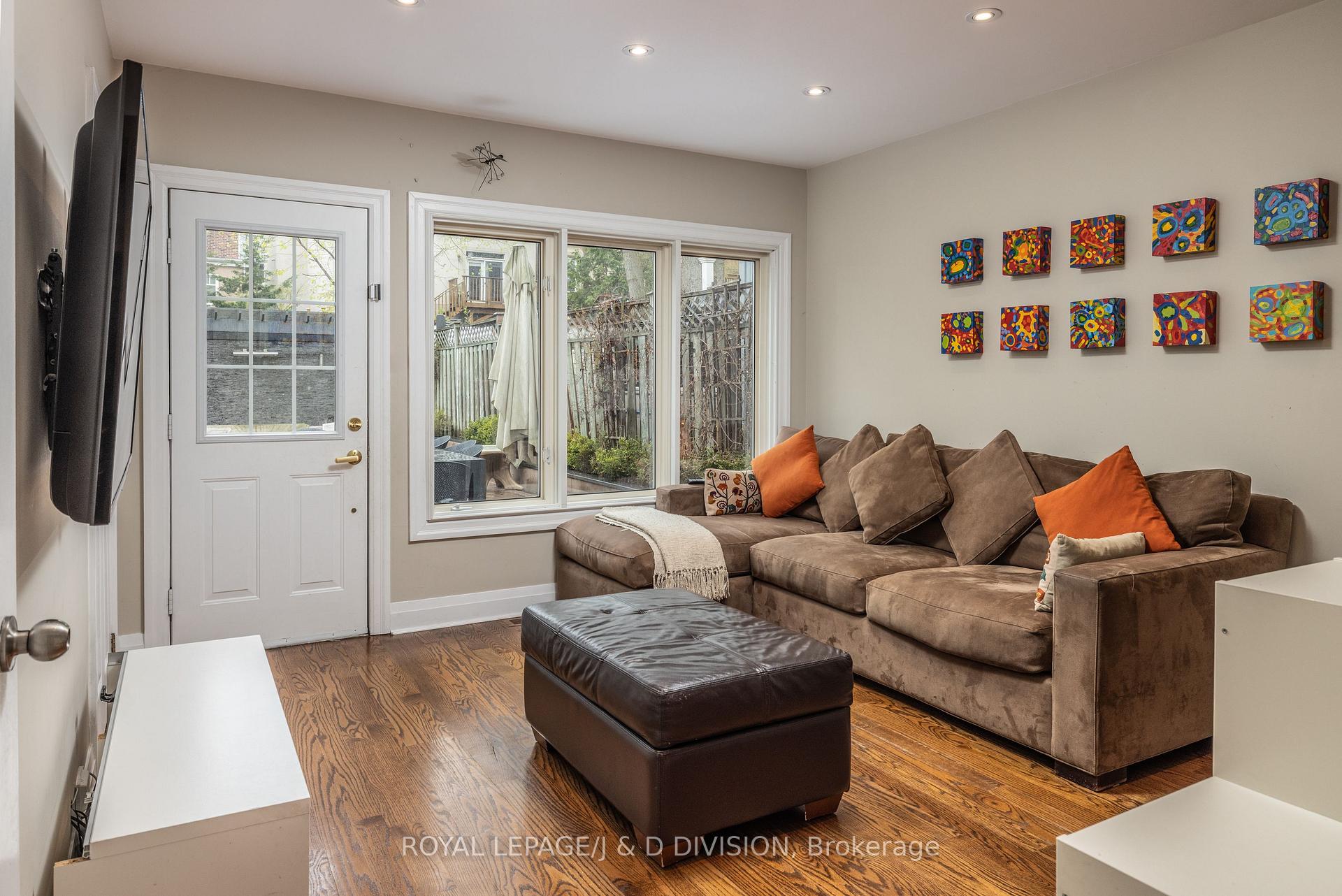 Photo 11 of 227 Broadway Avenue, Toronto, Mount Pleasant East — HOMEH