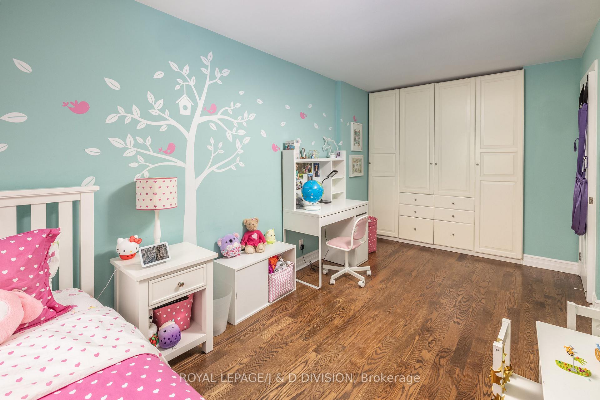 Photo 15 of 227 Broadway Avenue, Toronto, Mount Pleasant East — HOMEH