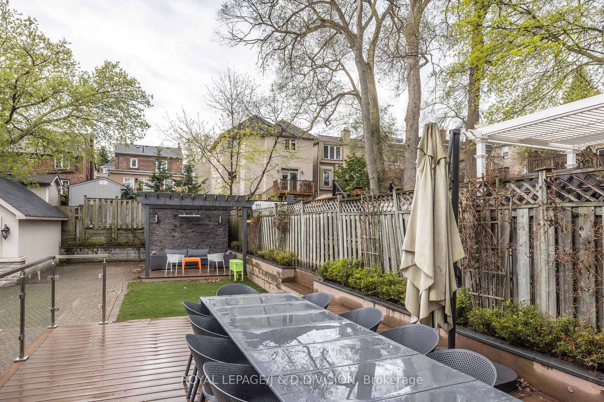 Photo 23 of 227 Broadway Avenue, Toronto, Mount Pleasant East — HOMEH