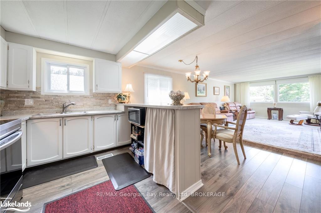 Photo 8 of Unit 82, 5263 Elliott Side Road, Tay, Rural Tay — HOMEH
