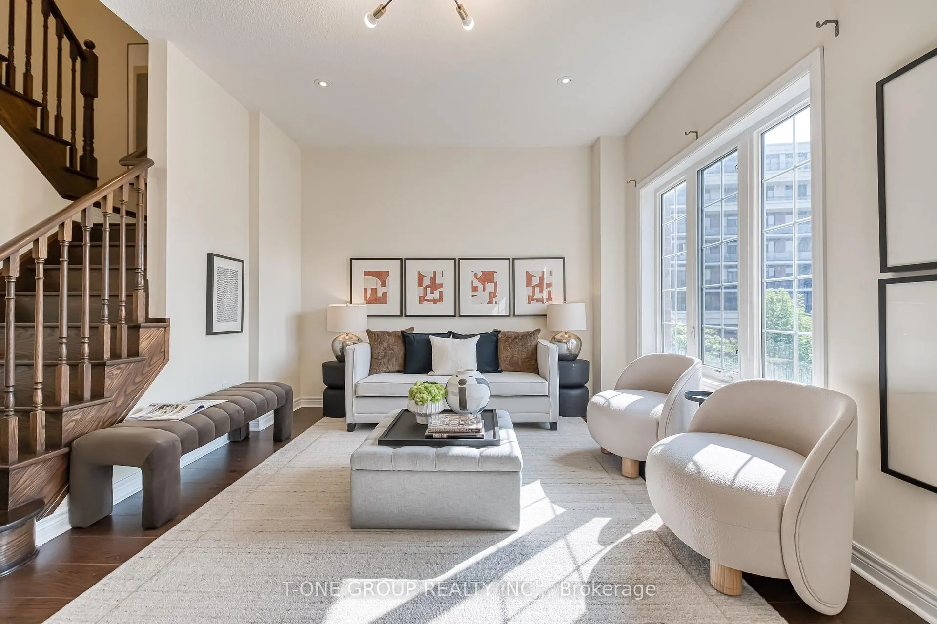 Photo 12 of 36 Battista Perri Drive, Markham, Wismer — HOMEH