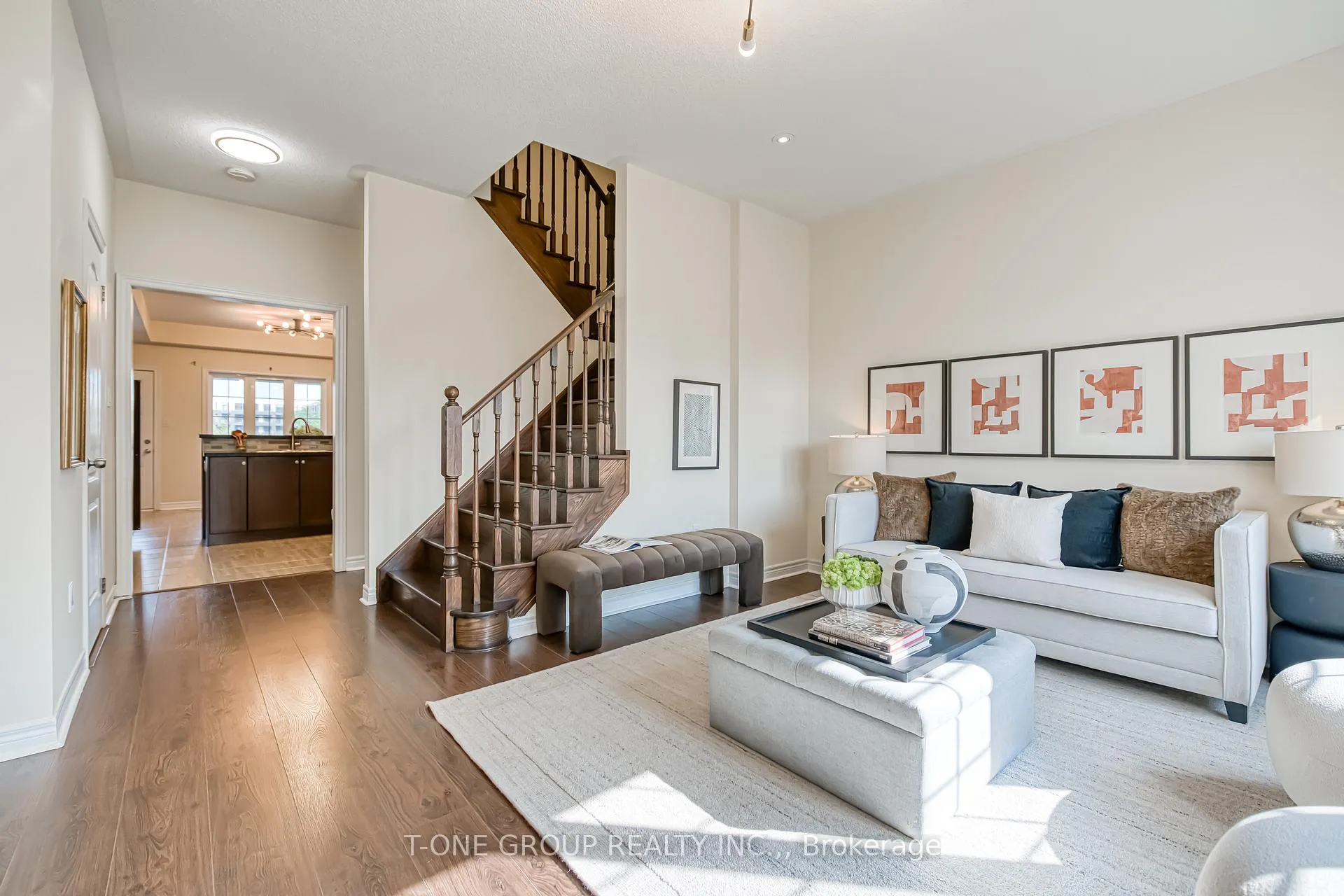 Photo 13 of 36 Battista Perri Drive, Markham, Wismer — HOMEH