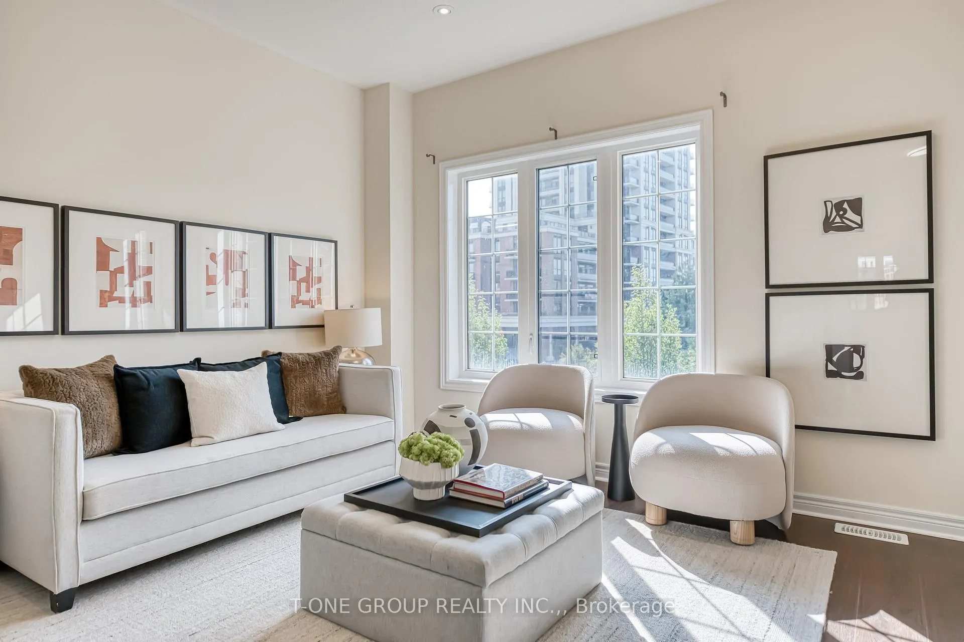 Photo 15 of 36 Battista Perri Drive, Markham, Wismer — HOMEH