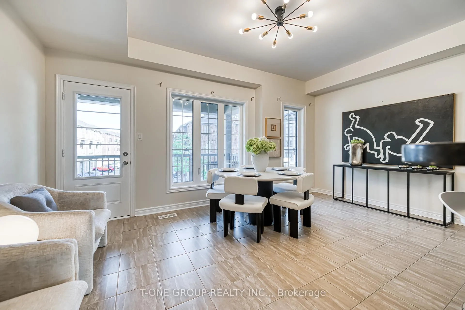 Photo 20 of 36 Battista Perri Drive, Markham, Wismer — HOMEH