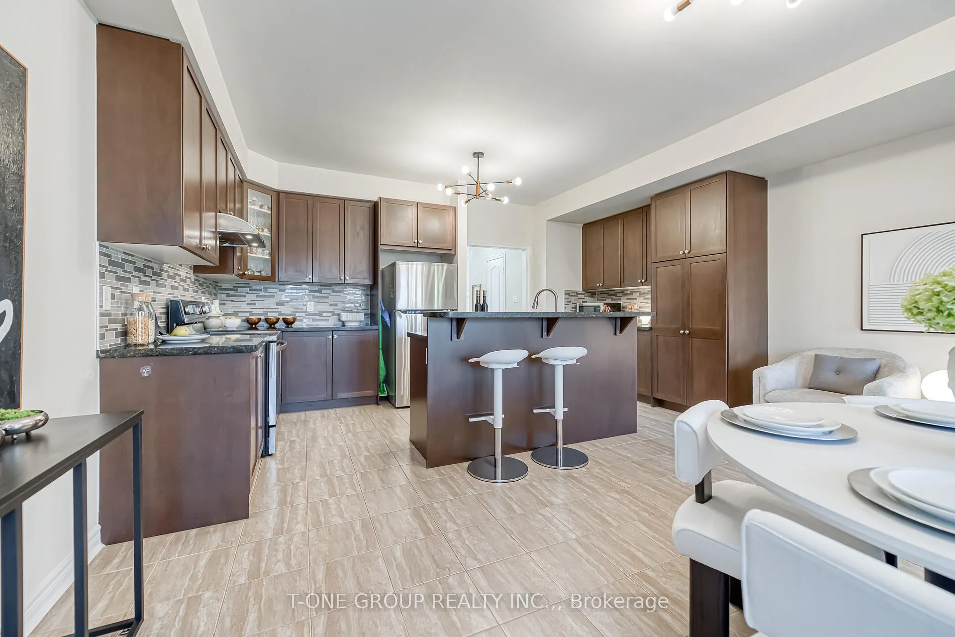 Photo 25 of 36 Battista Perri Drive, Markham, Wismer — HOMEH