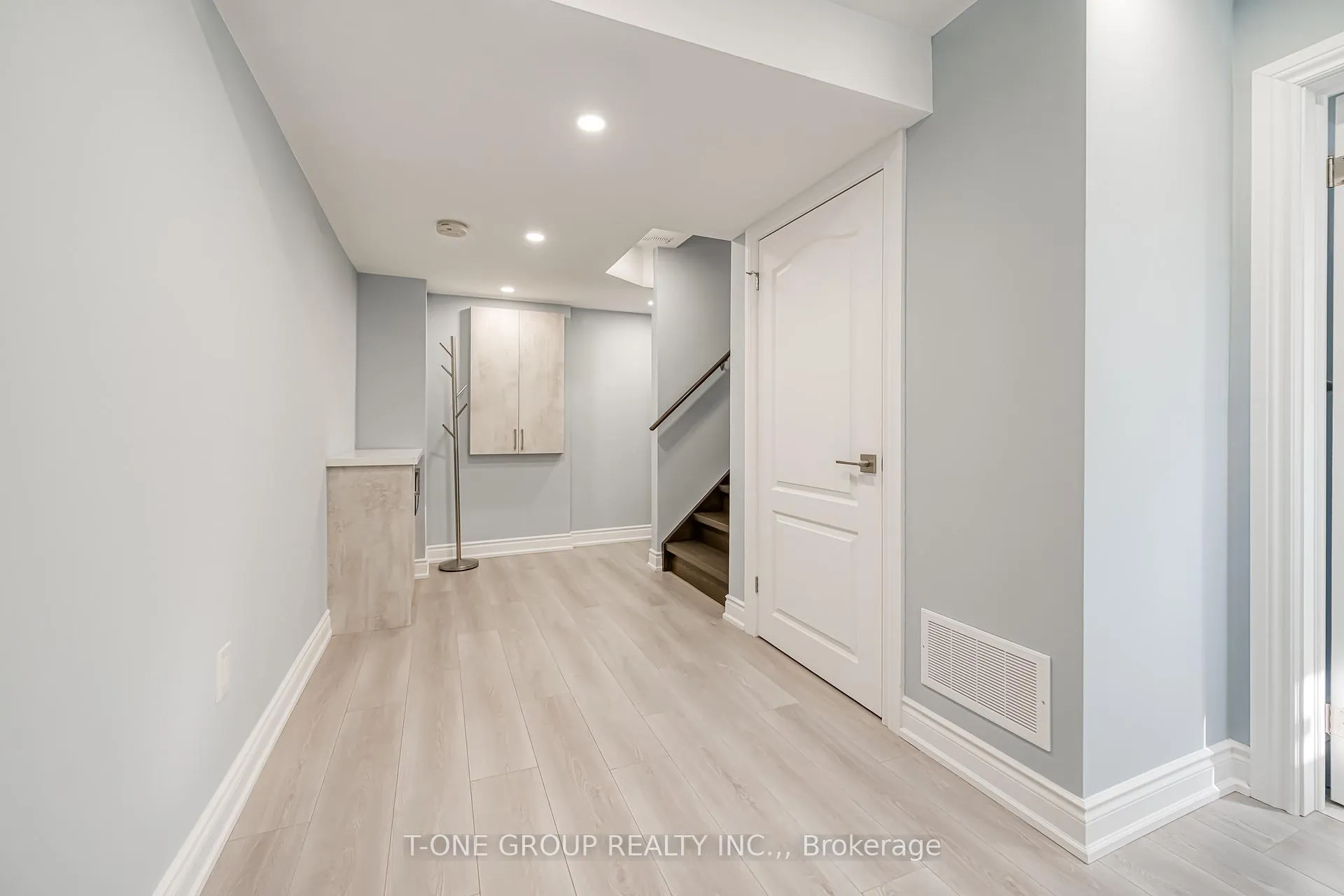 Photo 39 of 36 Battista Perri Drive, Markham, Wismer — HOMEH