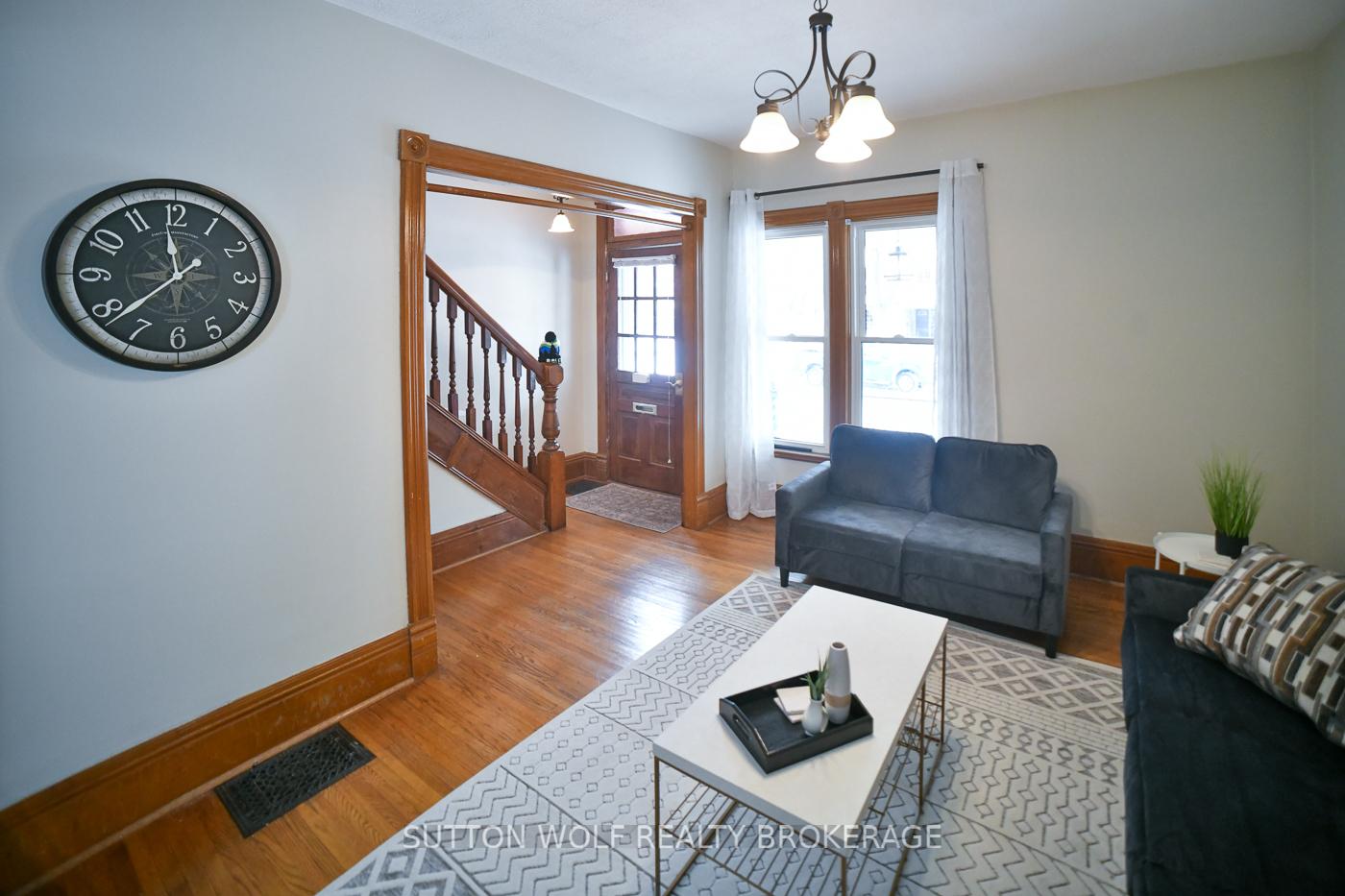 Photo 5 of 91 North Street, Strathroy-Caradoc, NW — HOMEH