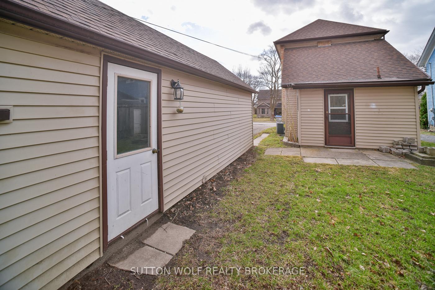 Photo 35 of 91 North Street, Strathroy-Caradoc, NW — HOMEH
