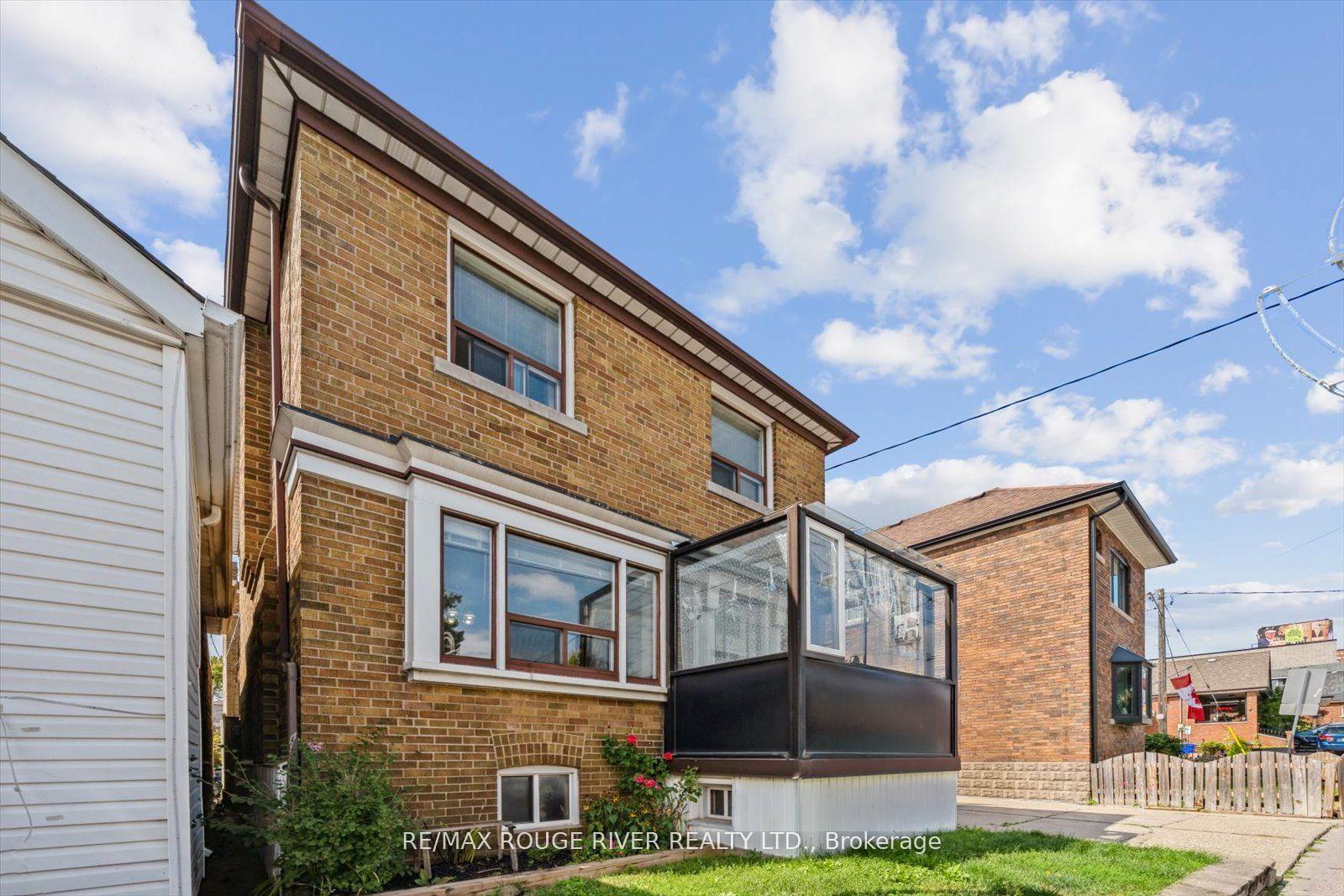 Photo 7 of 424 Oakwood Avenue, Toronto, Oakwood Village — HOMEH