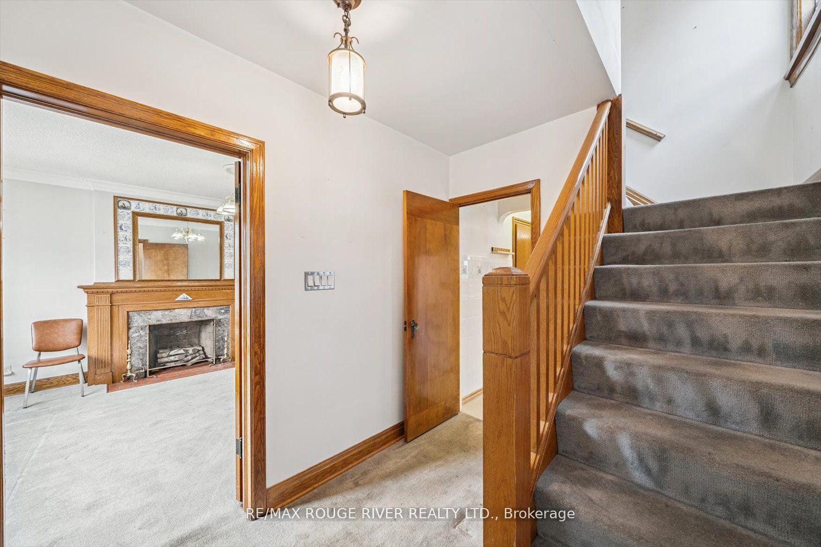 Photo 13 of 424 Oakwood Avenue, Toronto, Oakwood Village — HOMEH