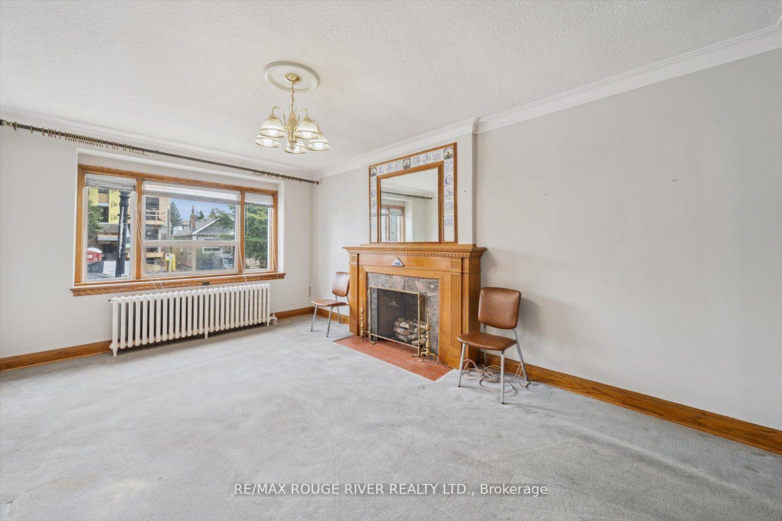 Photo 16 of 424 Oakwood Avenue, Toronto, Oakwood Village — HOMEH