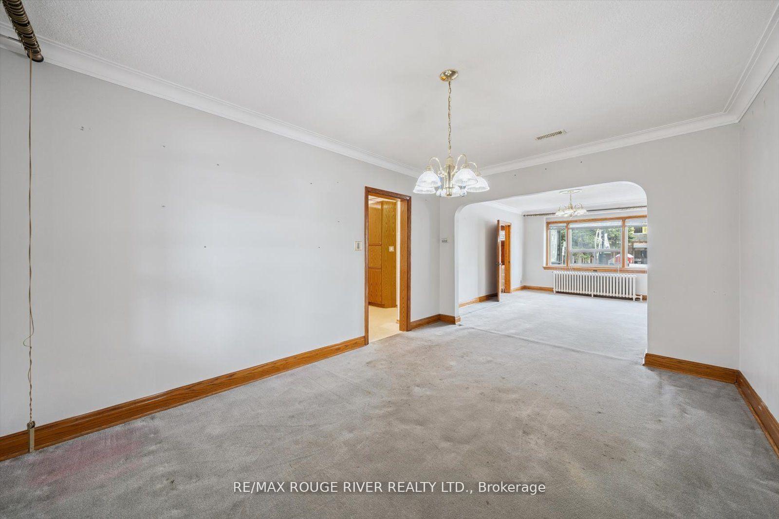 Photo 18 of 424 Oakwood Avenue, Toronto, Oakwood Village — HOMEH