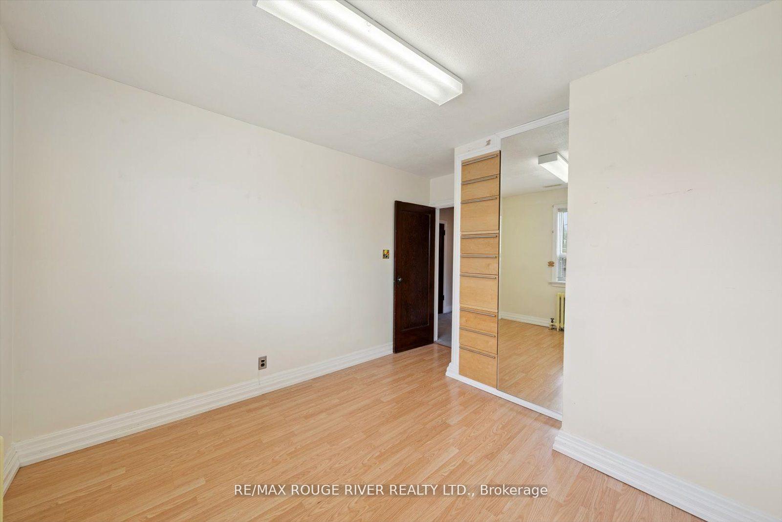 Photo 29 of 424 Oakwood Avenue, Toronto, Oakwood Village — HOMEH