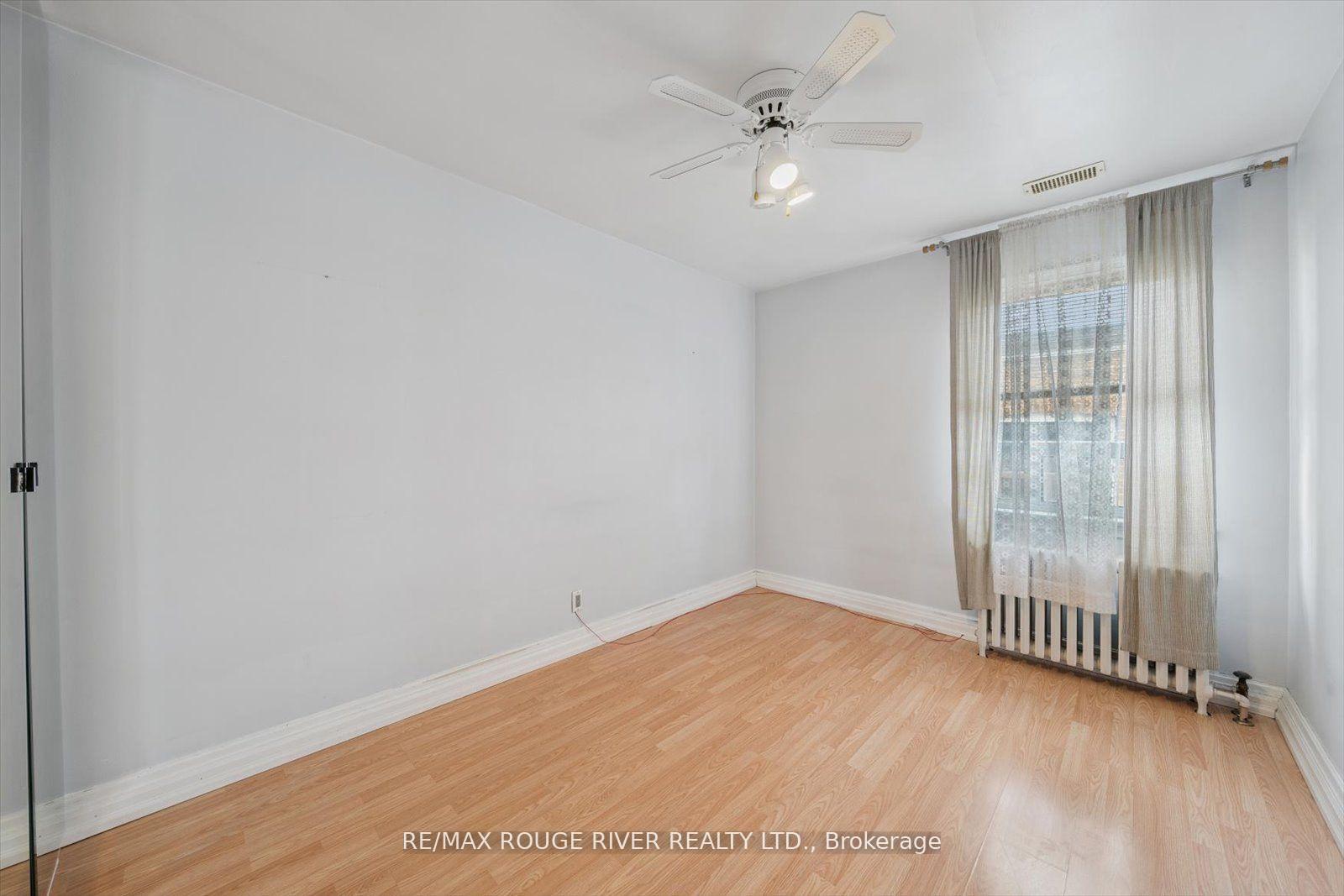 Photo 33 of 424 Oakwood Avenue, Toronto, Oakwood Village — HOMEH