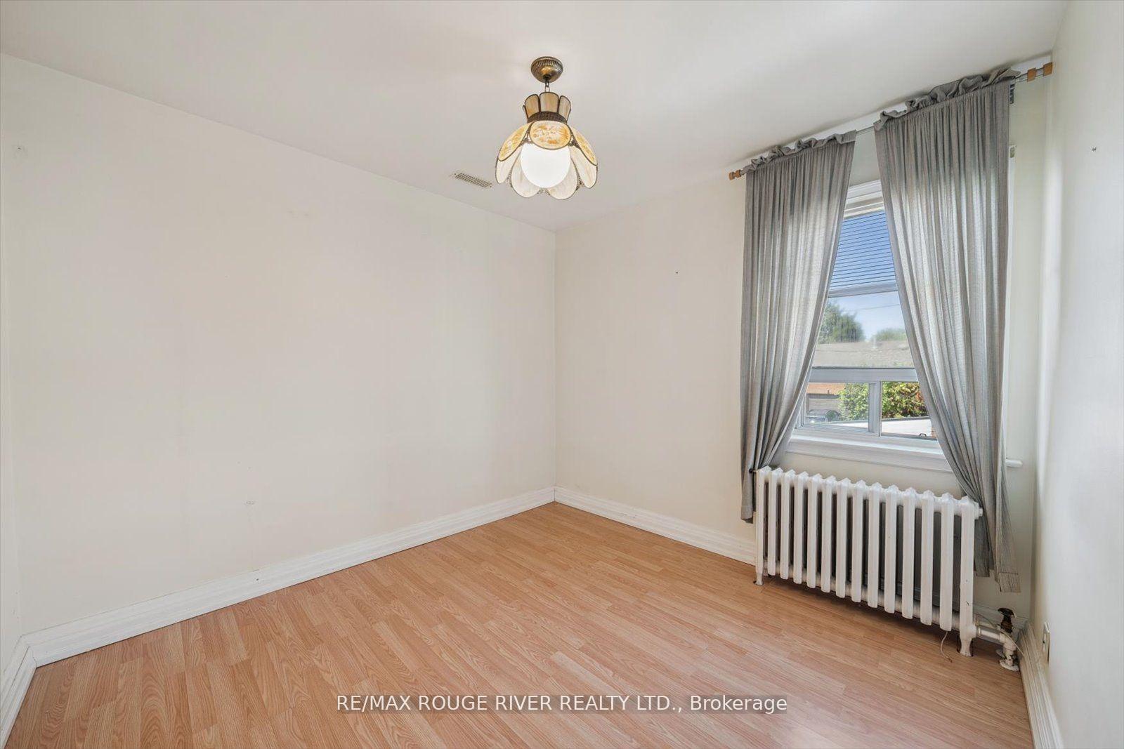Photo 36 of 424 Oakwood Avenue, Toronto, Oakwood Village — HOMEH