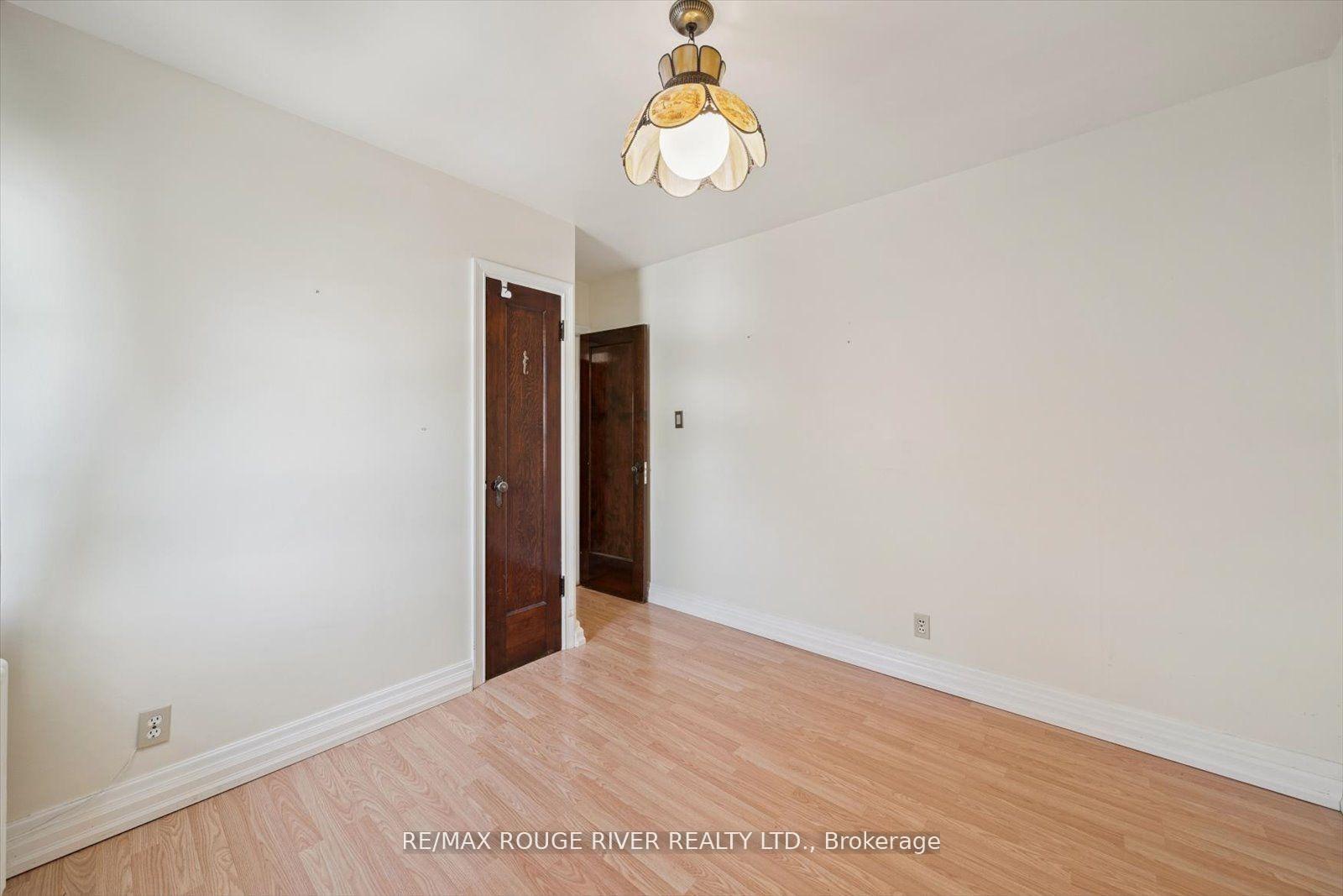 Photo 38 of 424 Oakwood Avenue, Toronto, Oakwood Village — HOMEH