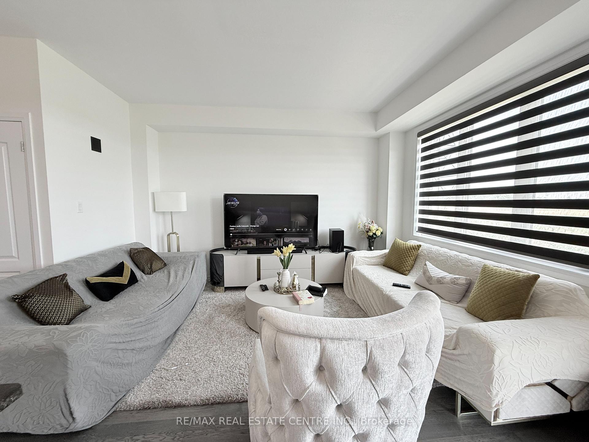 Photo 9 of Unit 31, 31 Niagara Drive E, Thorold, Rolling Meadows — HOMEH