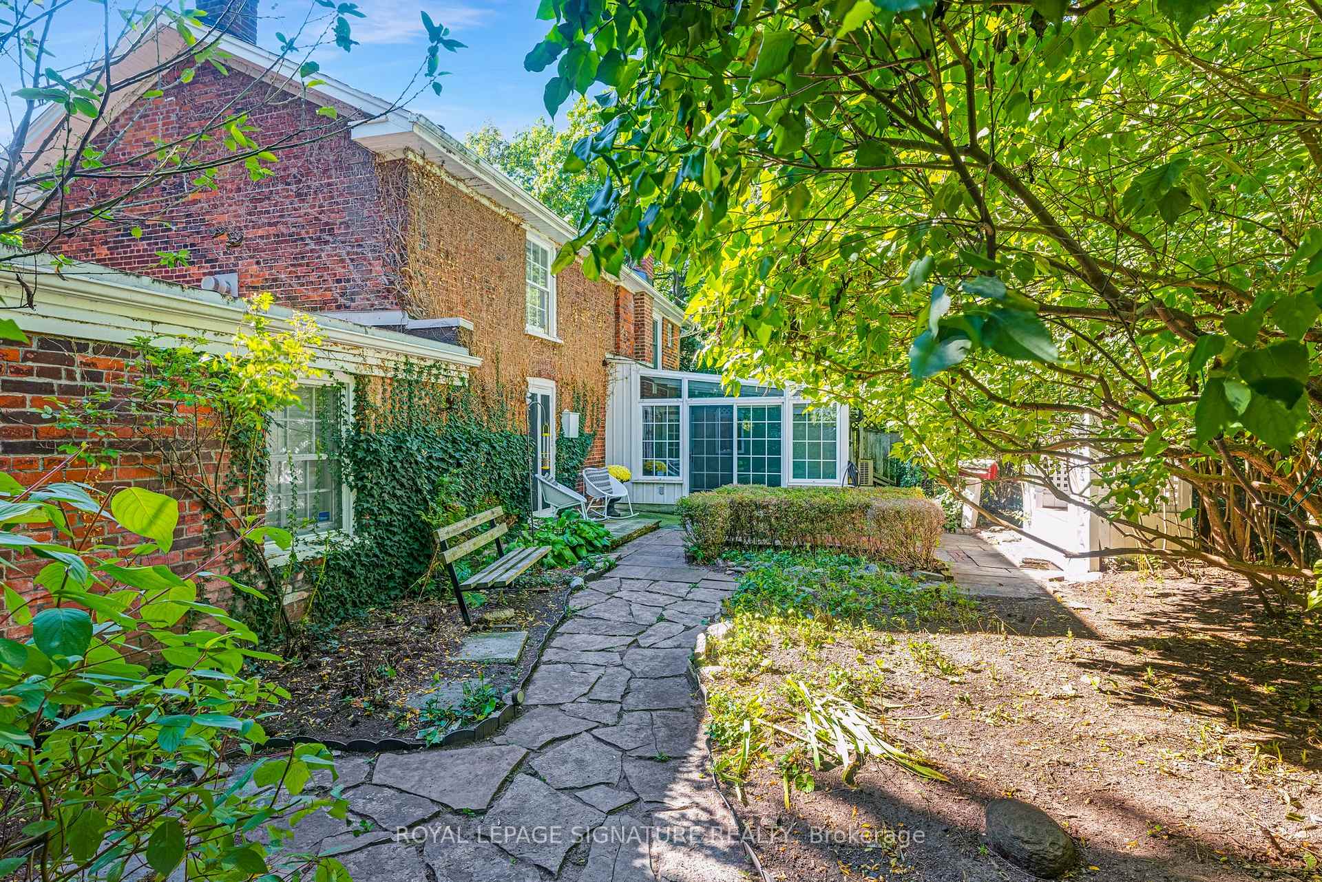 Photo 24 of 22 Beechwood Crescent, Toronto, Broadview North — HOMEH