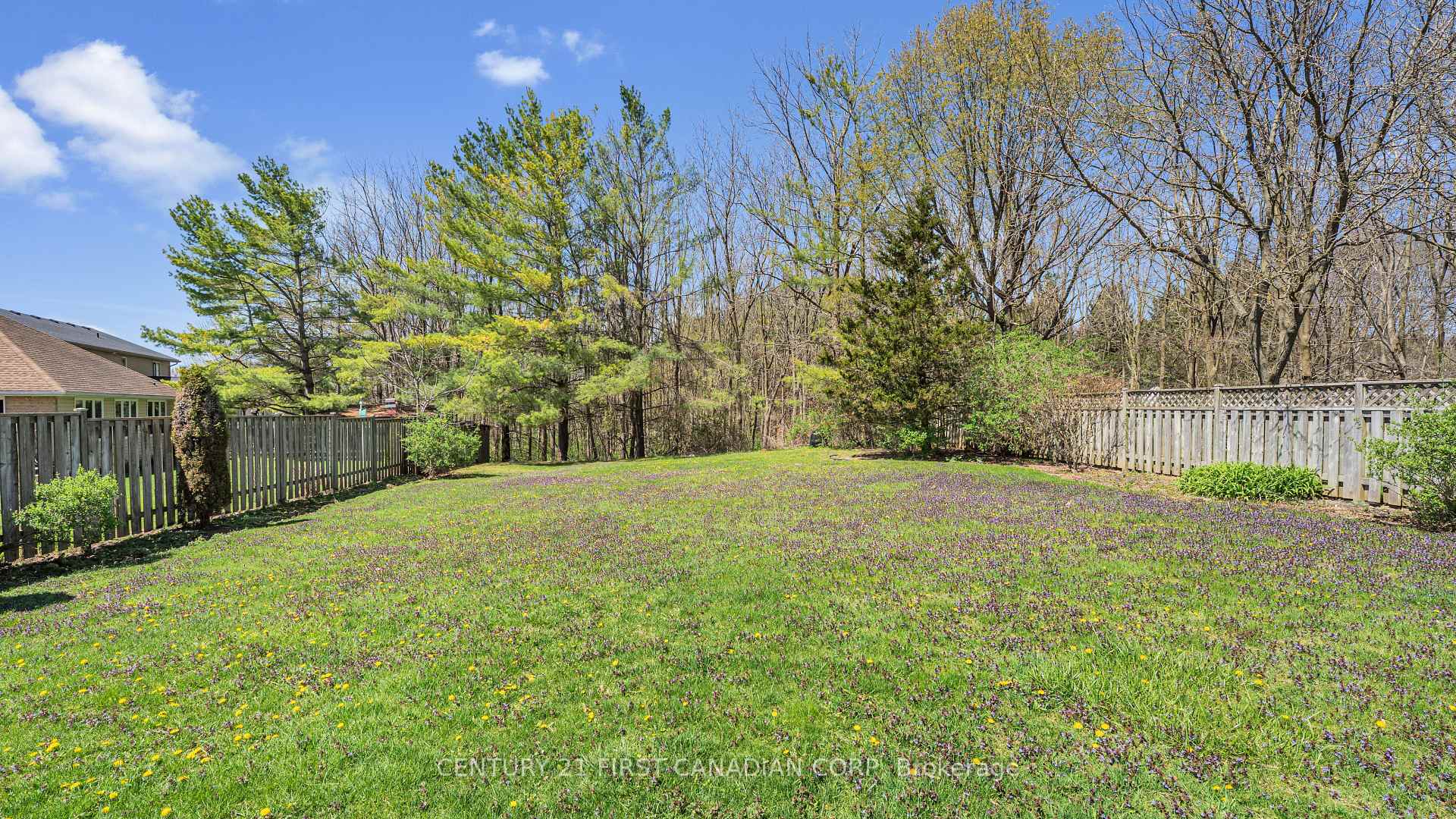 Photo 6 of 9 Deborah Drive, Strathroy-Caradoc, NE — HOMEH