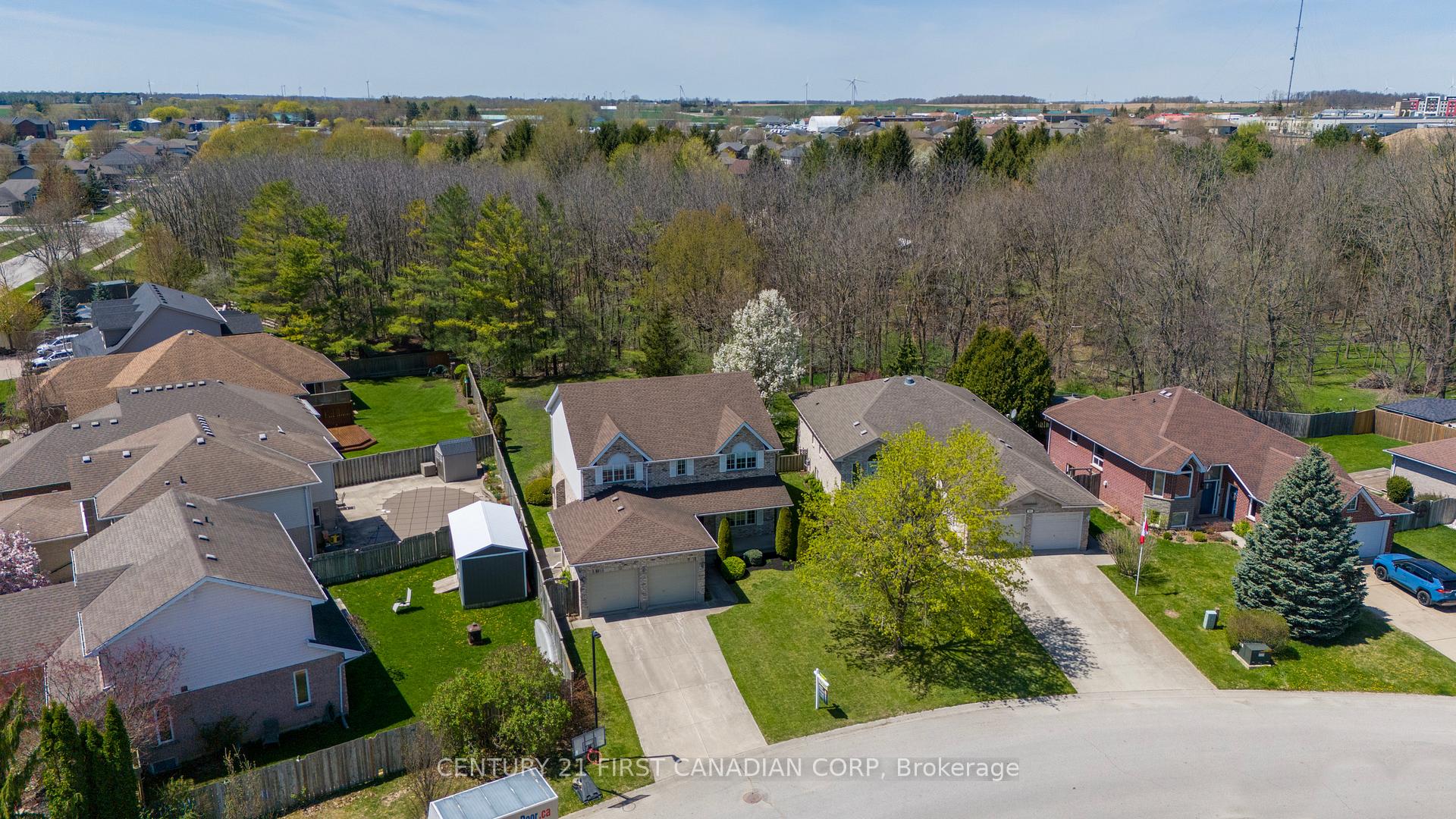 Photo 9 of 9 Deborah Drive, Strathroy-Caradoc, NE — HOMEH