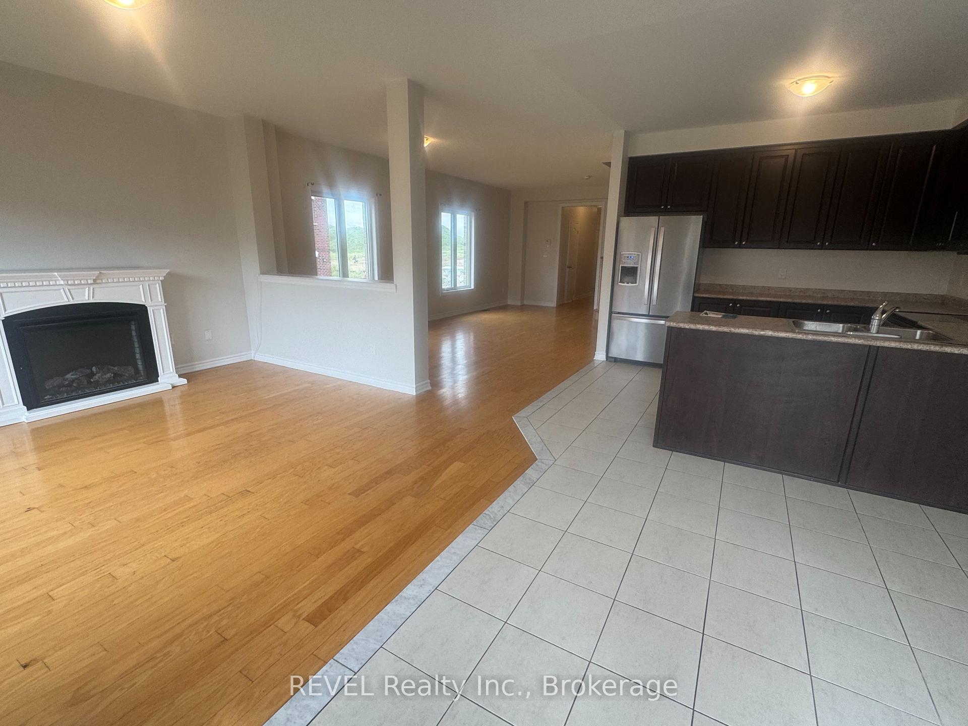 Photo 6 of 30 Baker Street, Thorold, Thorold Downtown — HOMEH