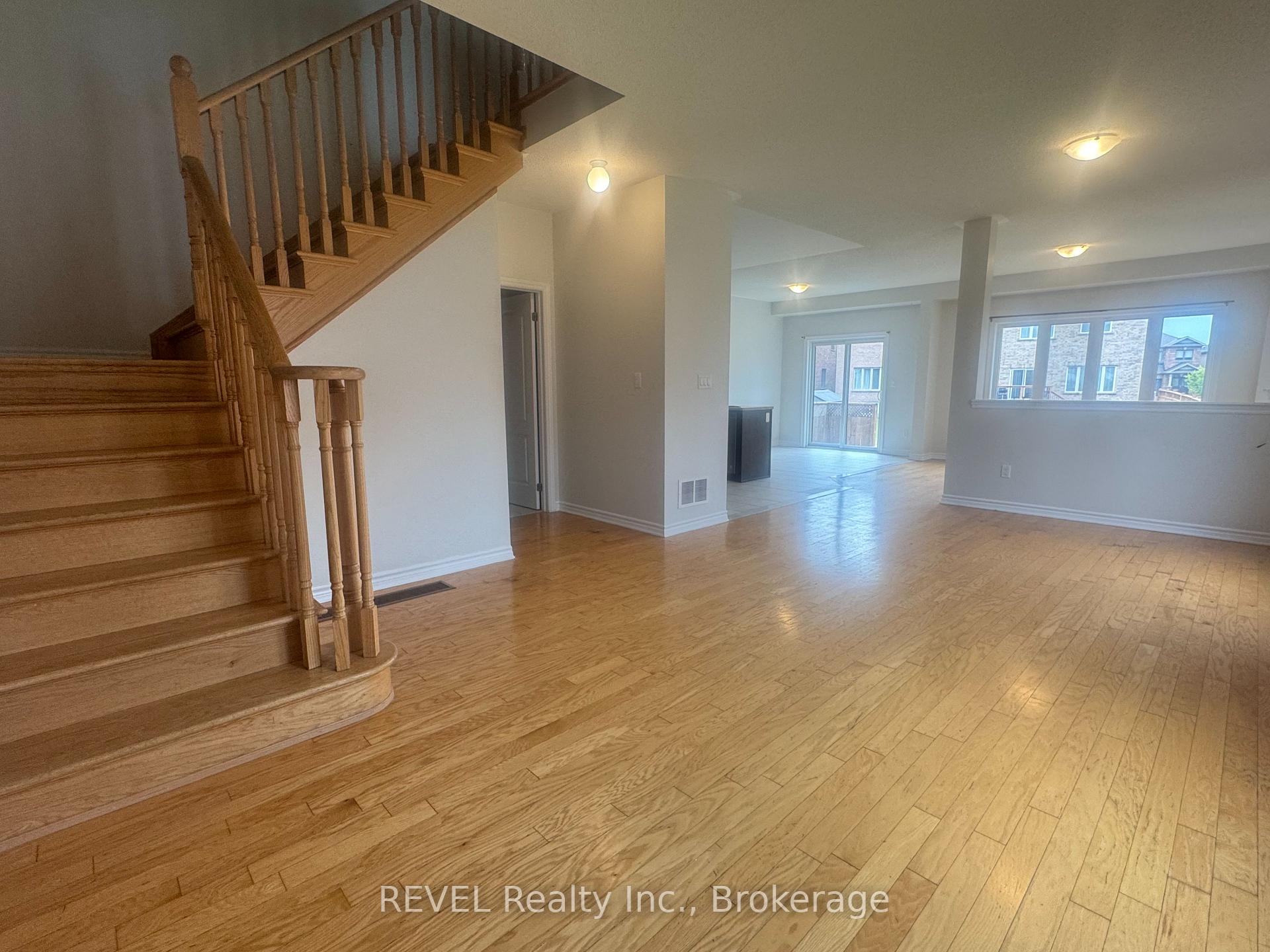 Photo 7 of 30 Baker Street, Thorold, Thorold Downtown — HOMEH