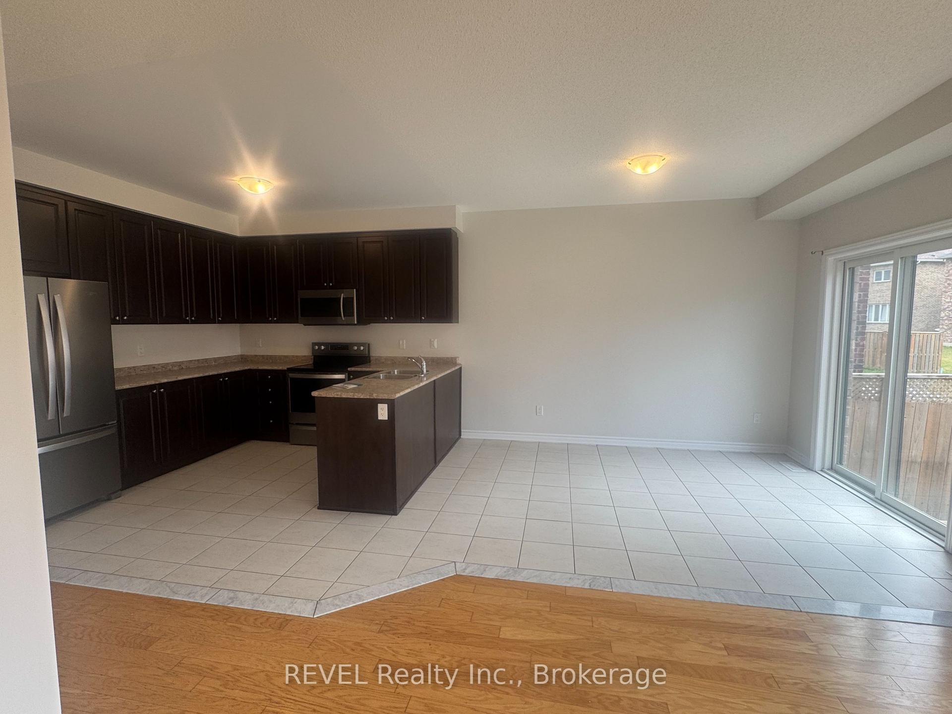 Photo 10 of 30 Baker Street, Thorold, Thorold Downtown — HOMEH