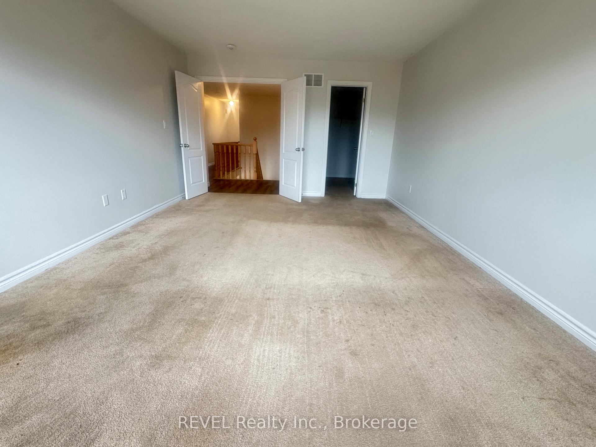 Photo 33 of 30 Baker Street, Thorold, Thorold Downtown — HOMEH