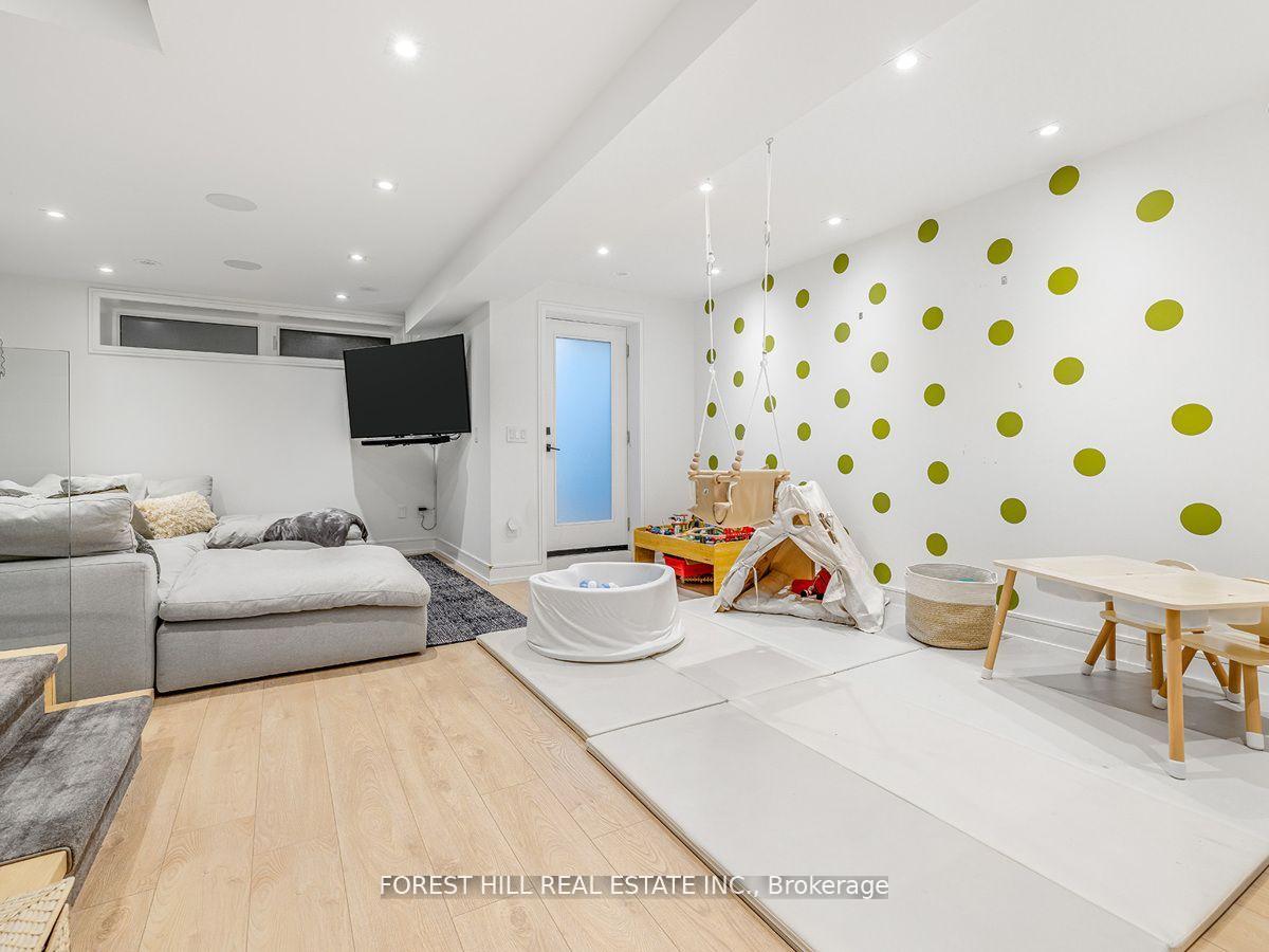 Photo 26 of 534 Rushton Road, Toronto, Humewood-Cedarvale — HOMEH