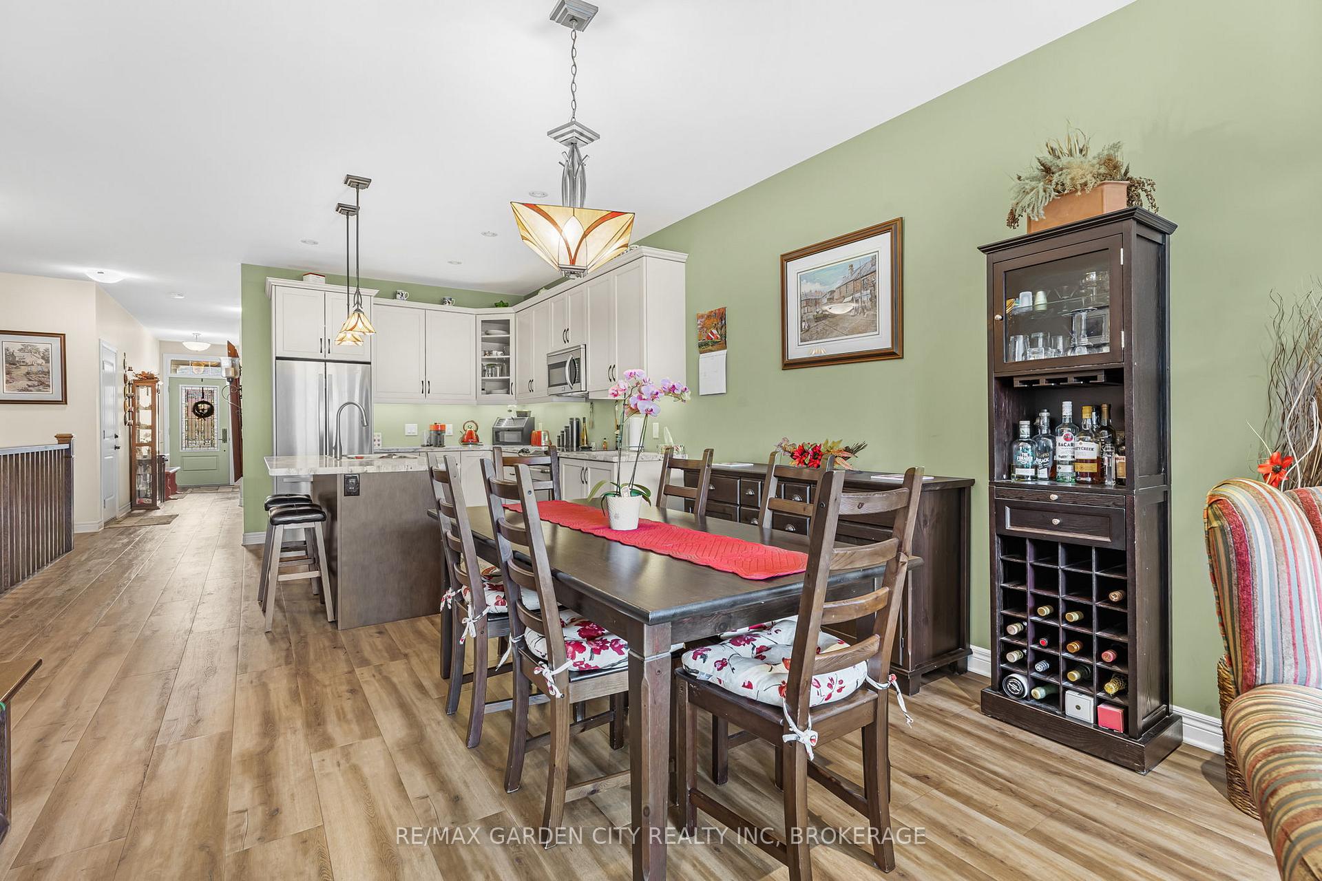 Photo 28 of 27 Andrew Lane, Thorold, Hurricane/Merrittville — HOMEH