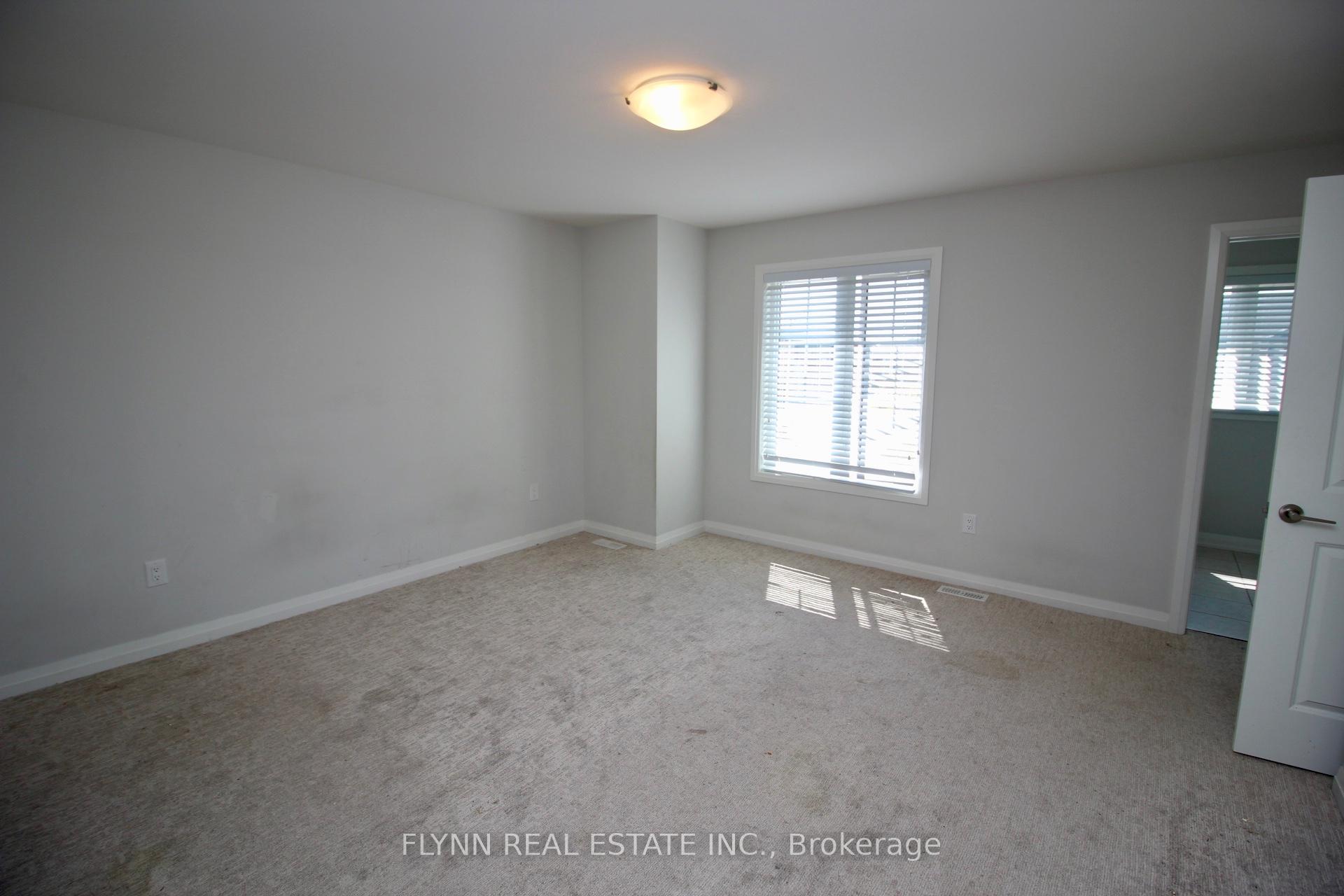 Photo 10 of 69 Alicia Crescent, Thorold, Hurricane/Merrittville — HOMEH